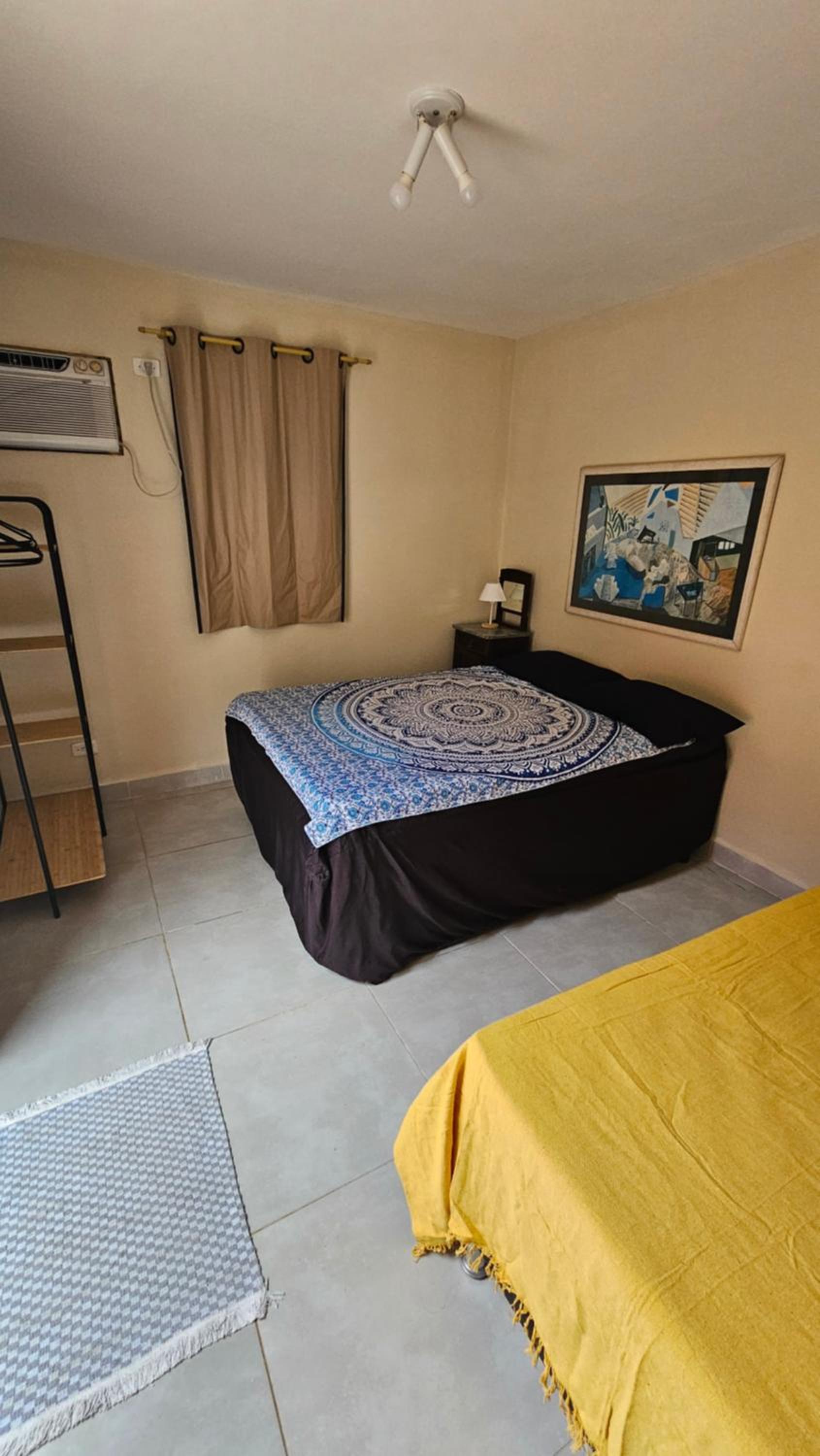 Casa em condomínio a 600m da praia de Pernambuco ideal para família