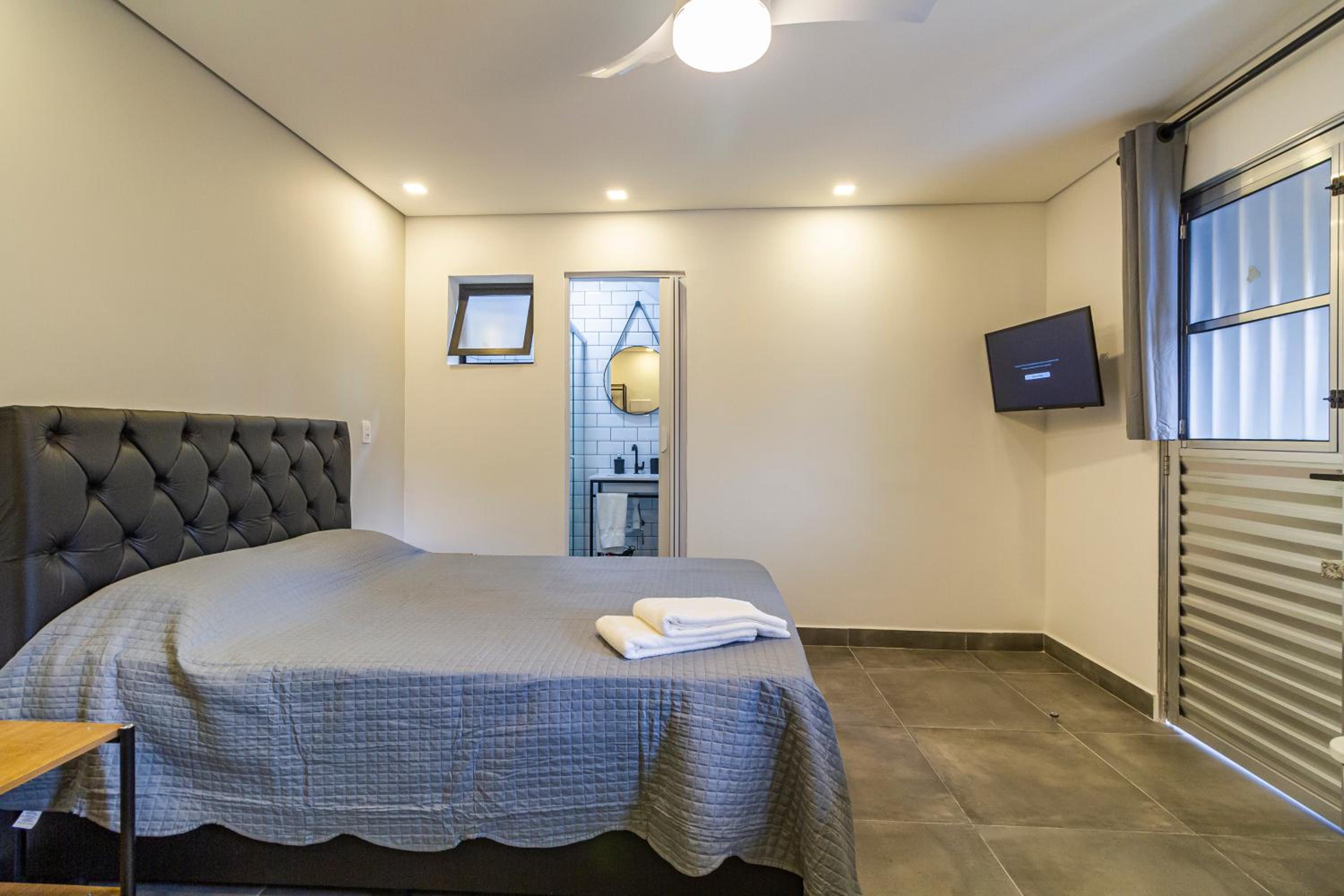 A CASINA: STUDIOS Vila Madalena - BECO DO BATMAN