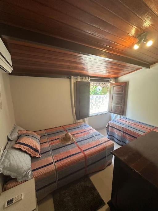 Linda casa em Guarajuba a passos do mar