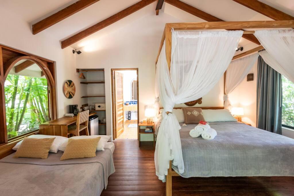 Villas Almendros