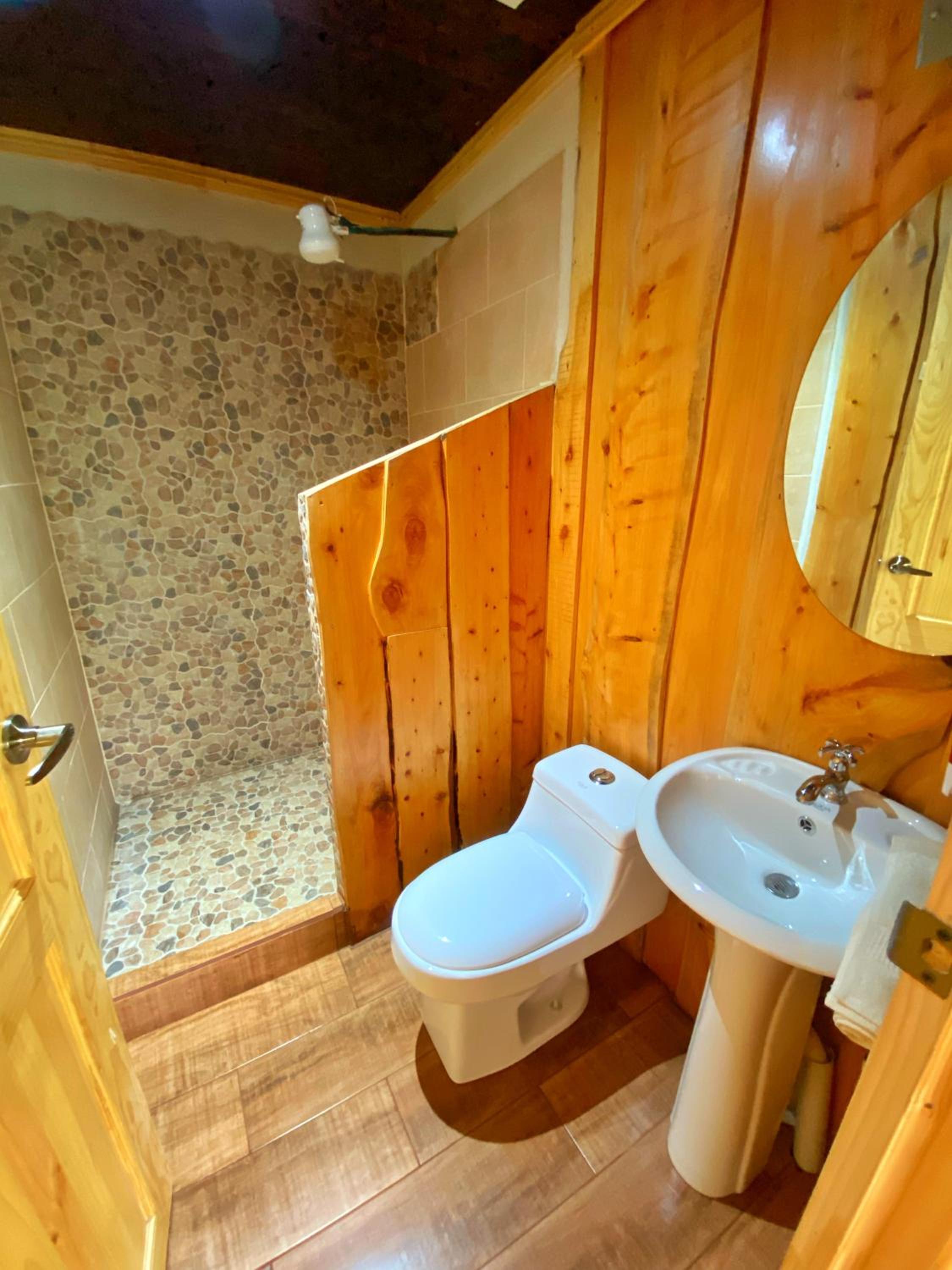 Kabék-Poas Green Chalets