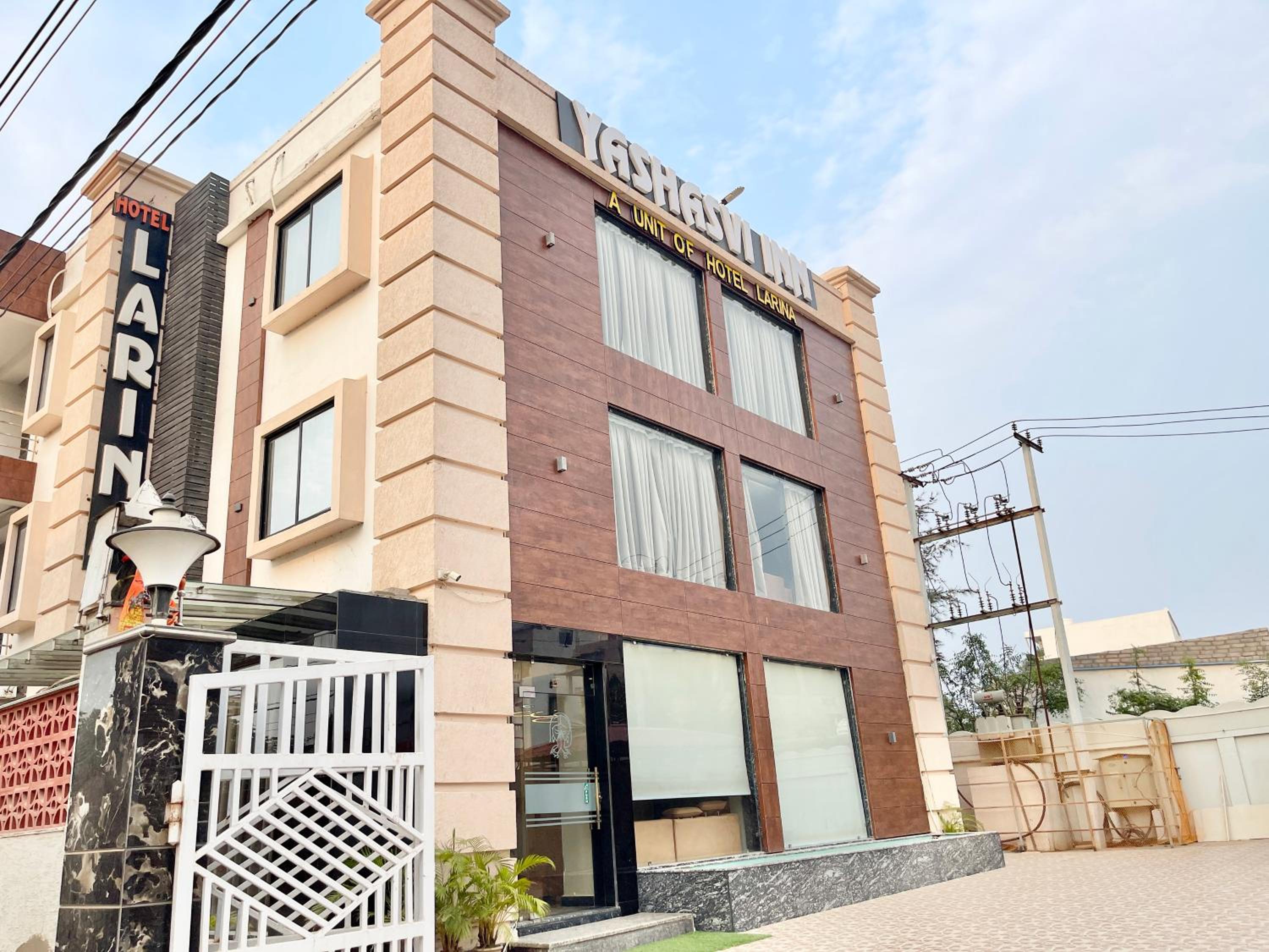 Hotel Yashasvi inn ! Puri near-sea-beach-and-temple fully-air-conditioned-hotel with-lift-and-parking-facility - ᴾʳᵉᵐⁱᵘᵐ ᴴᵒᵗᵉˡ view 4