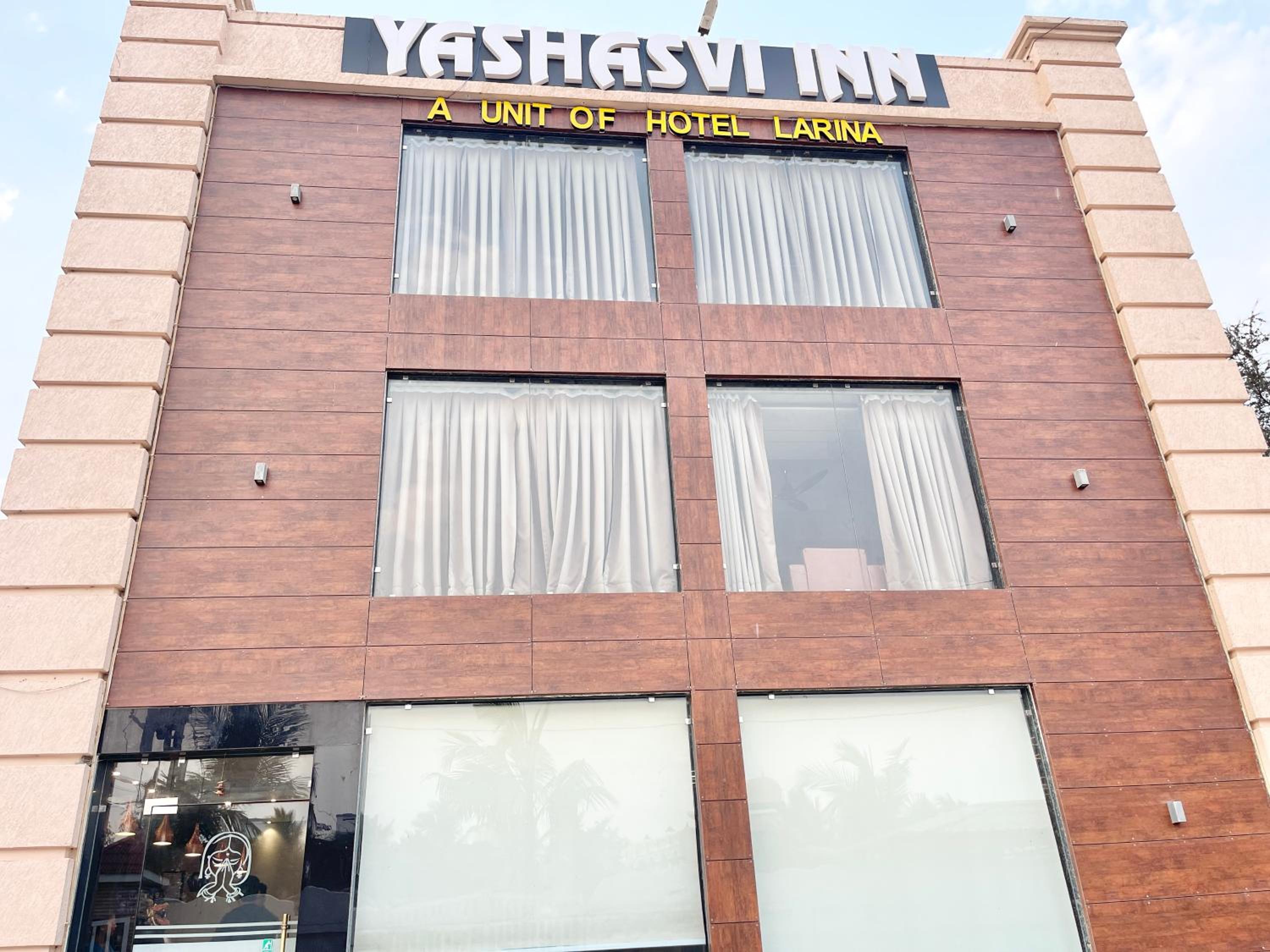Hotel Yashasvi inn ! Puri near-sea-beach-and-temple fully-air-conditioned-hotel with-lift-and-parking-facility - ᴾʳᵉᵐⁱᵘᵐ ᴴᵒᵗᵉˡ view 2