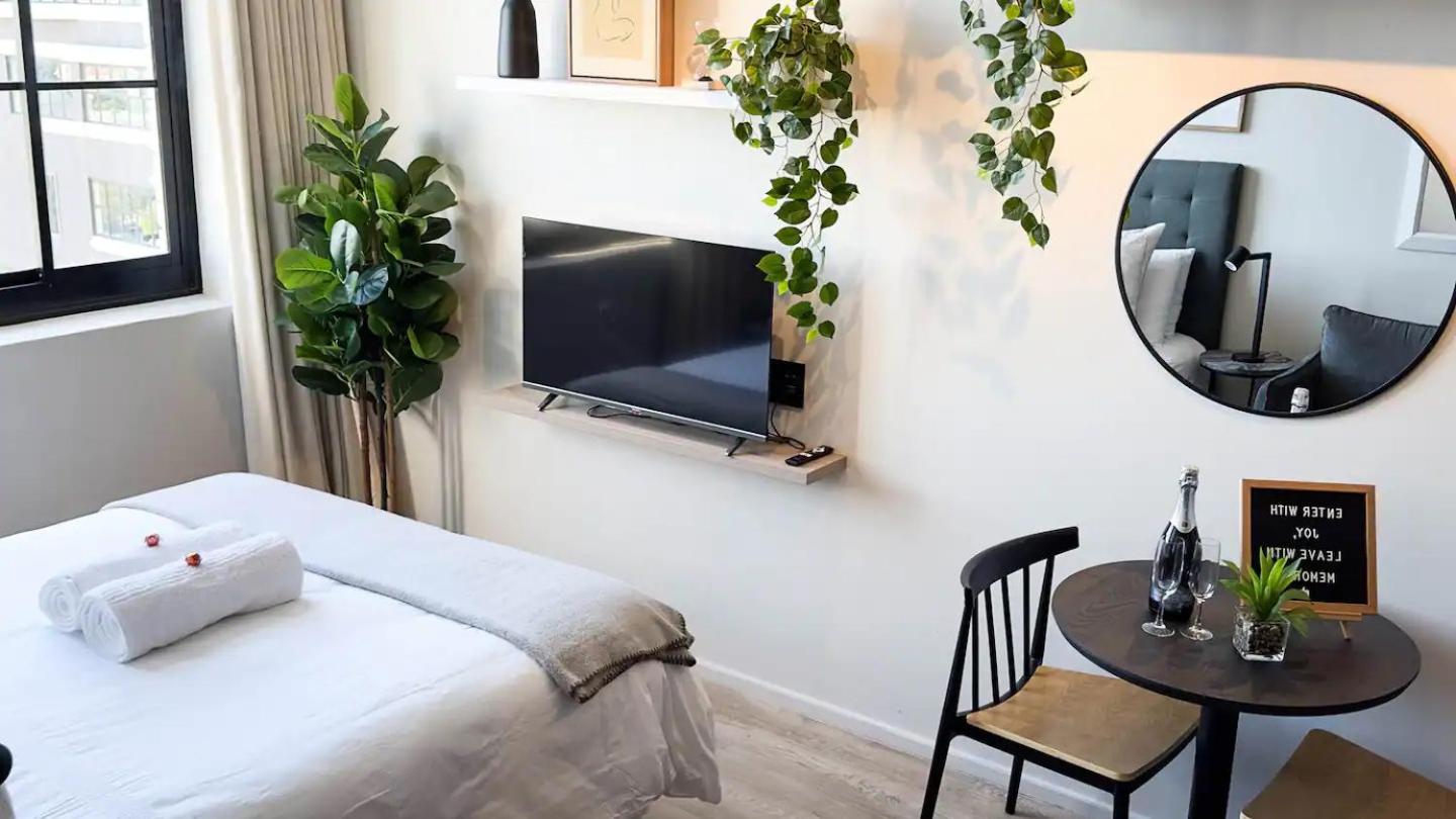 hotel room