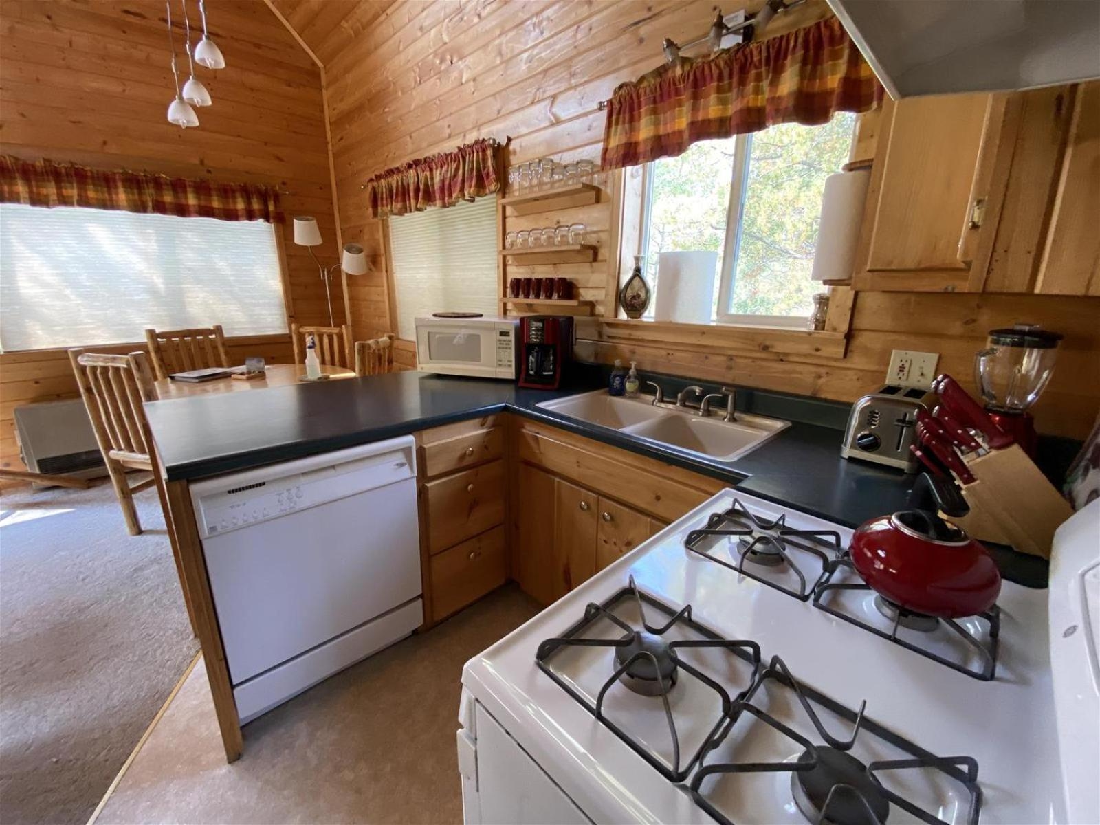 The Aspen House view 3