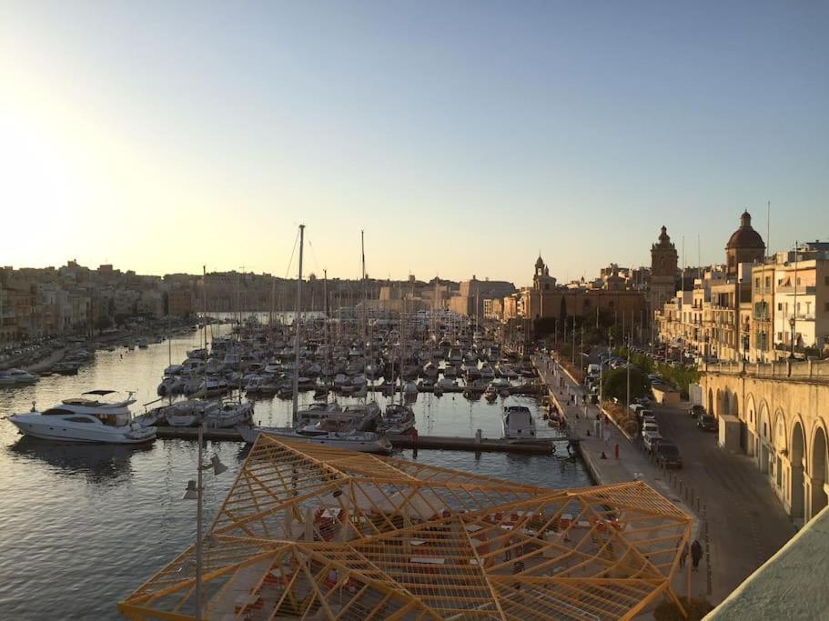 Designer Cospicua Townhouse view 3