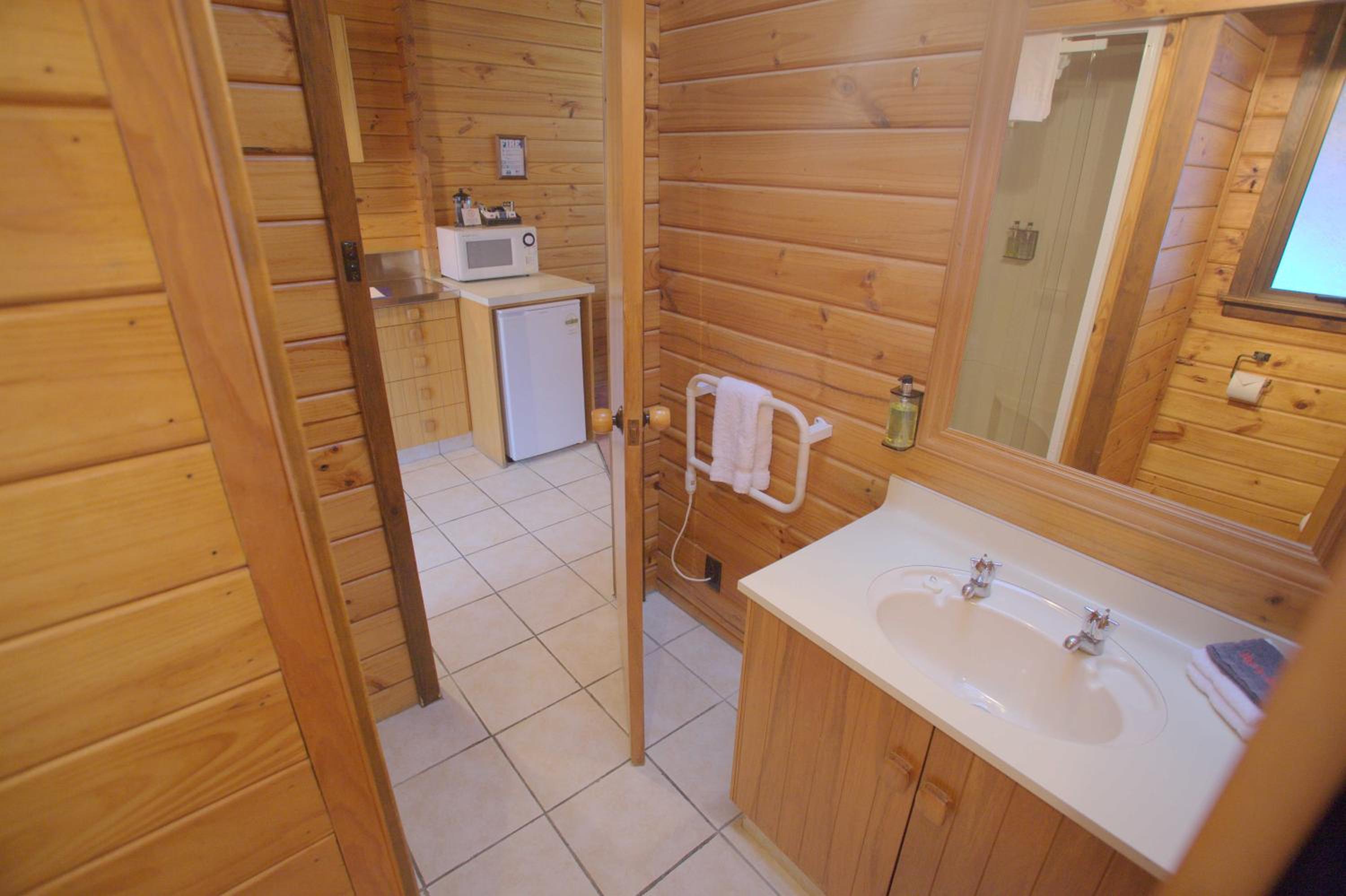 Alpine Lodge Motel