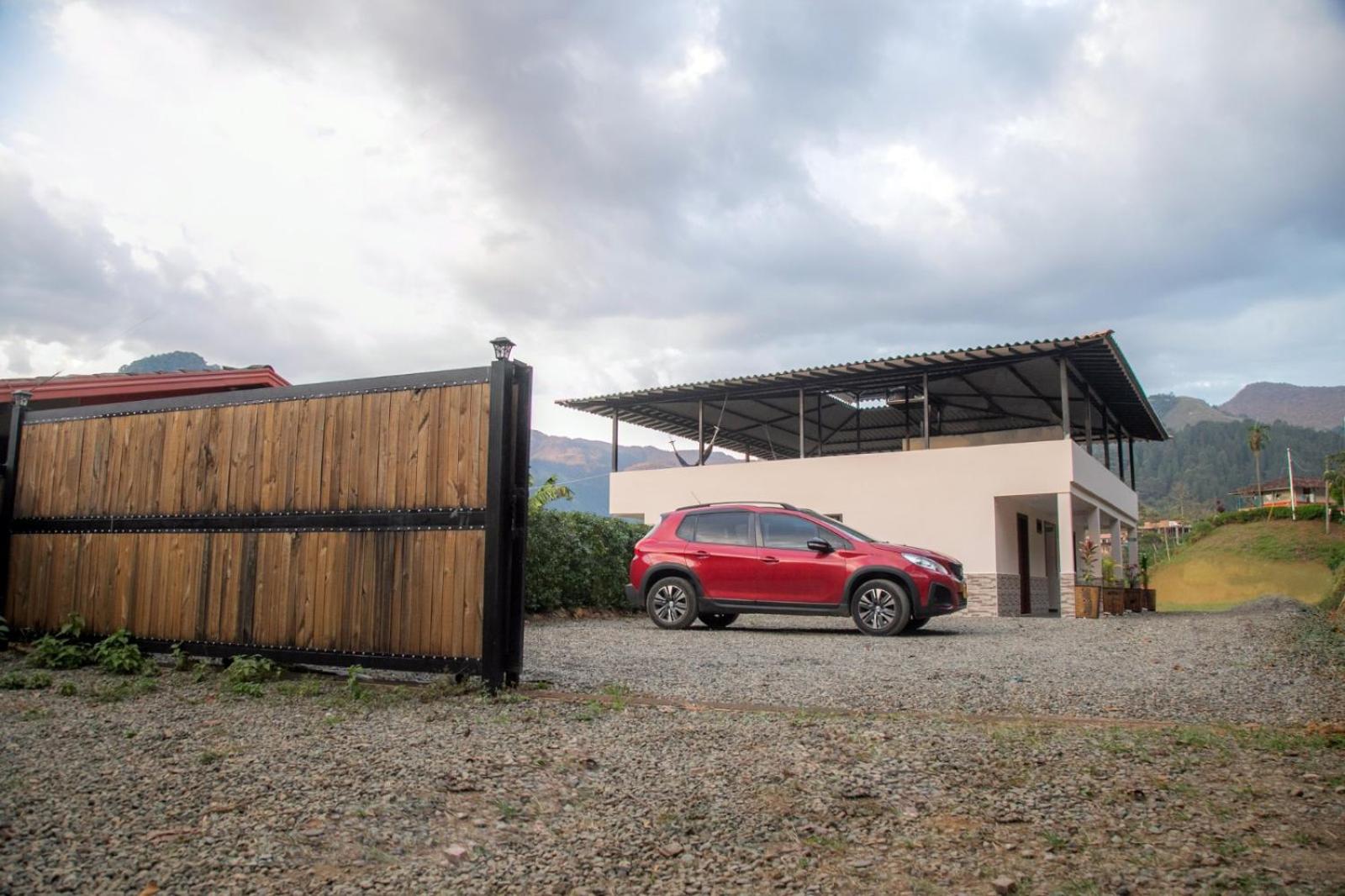 loft grupo y parejas AZUCENAS