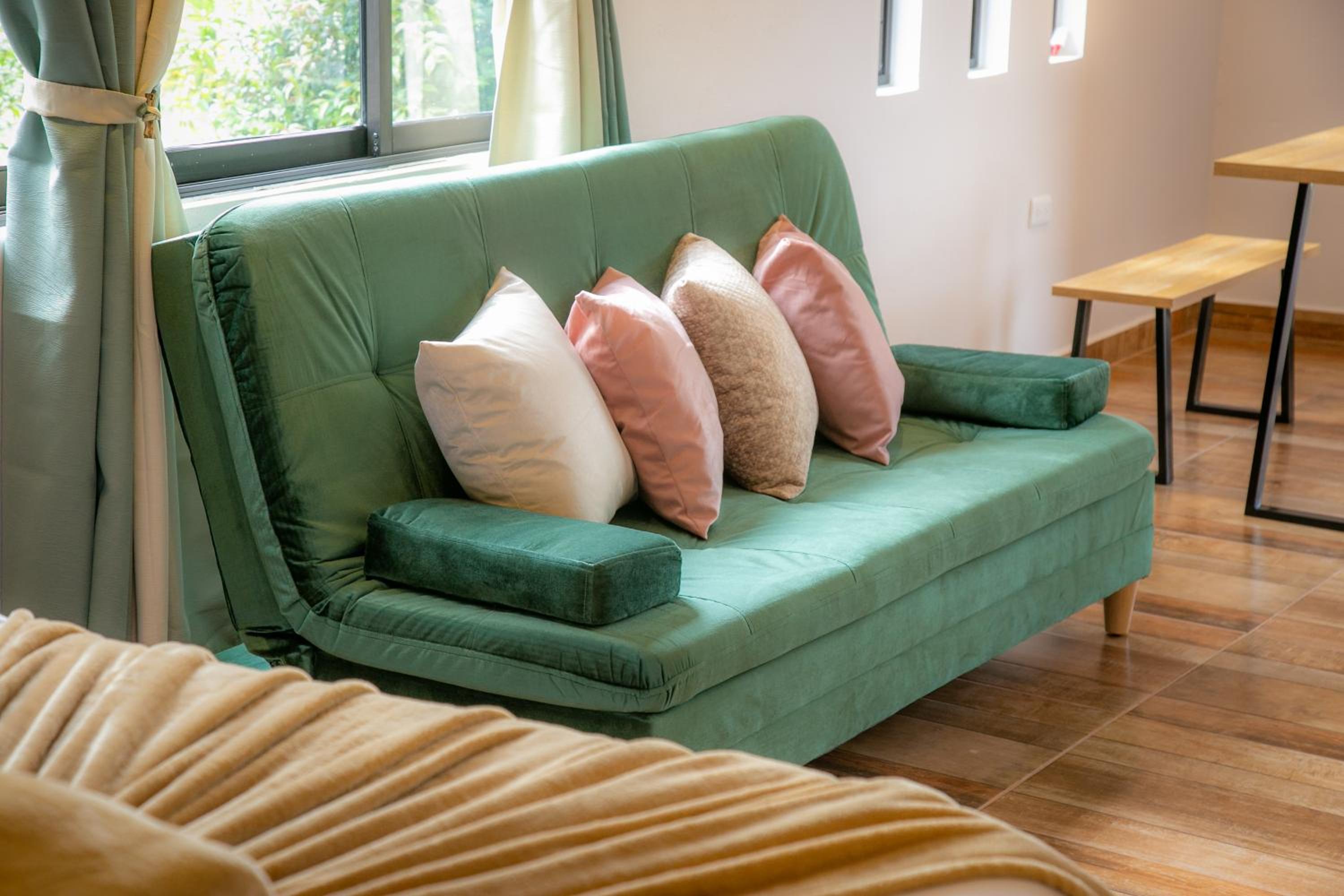 loft grupo y parejas AZUCENAS