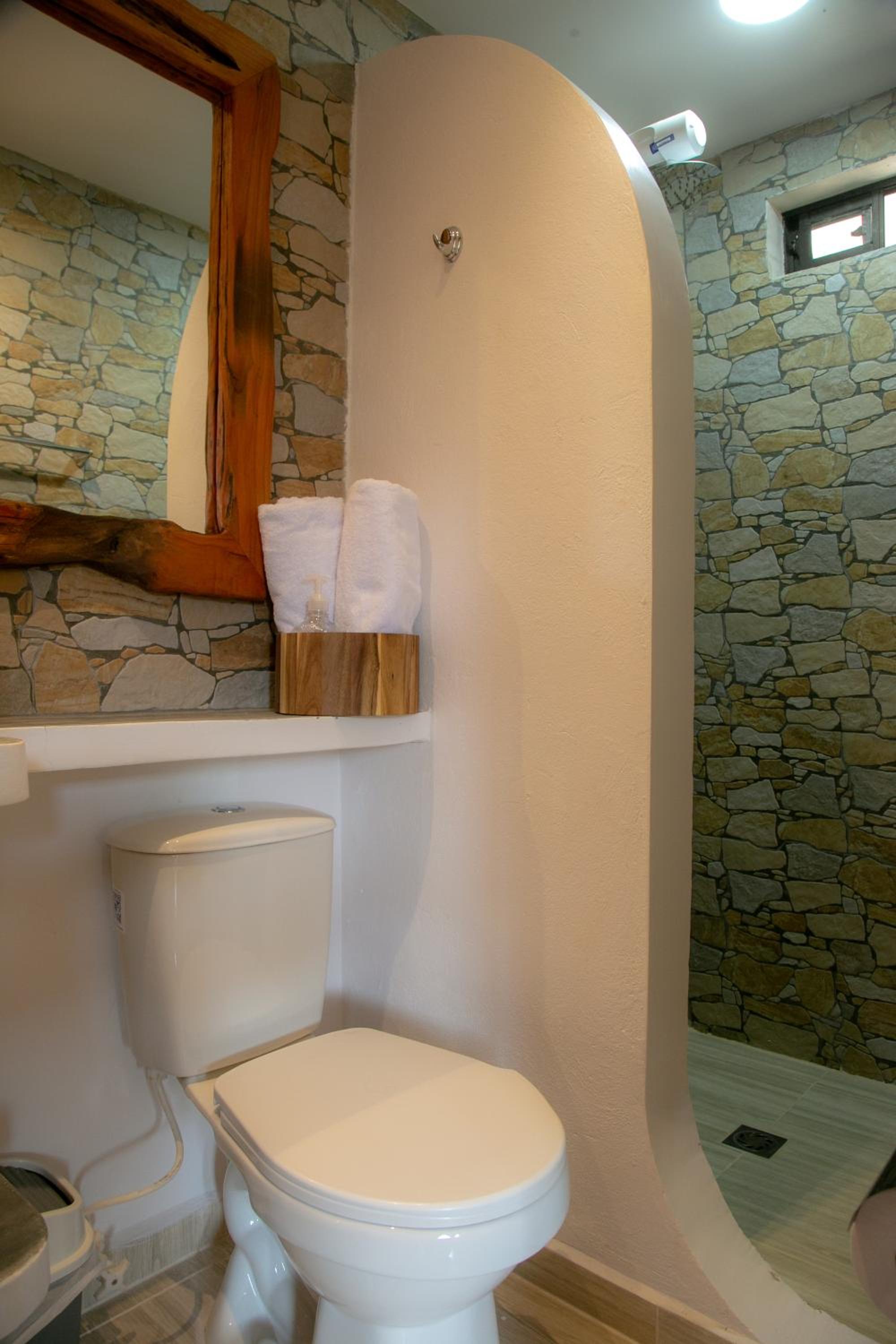 loft grupo y parejas AZUCENAS