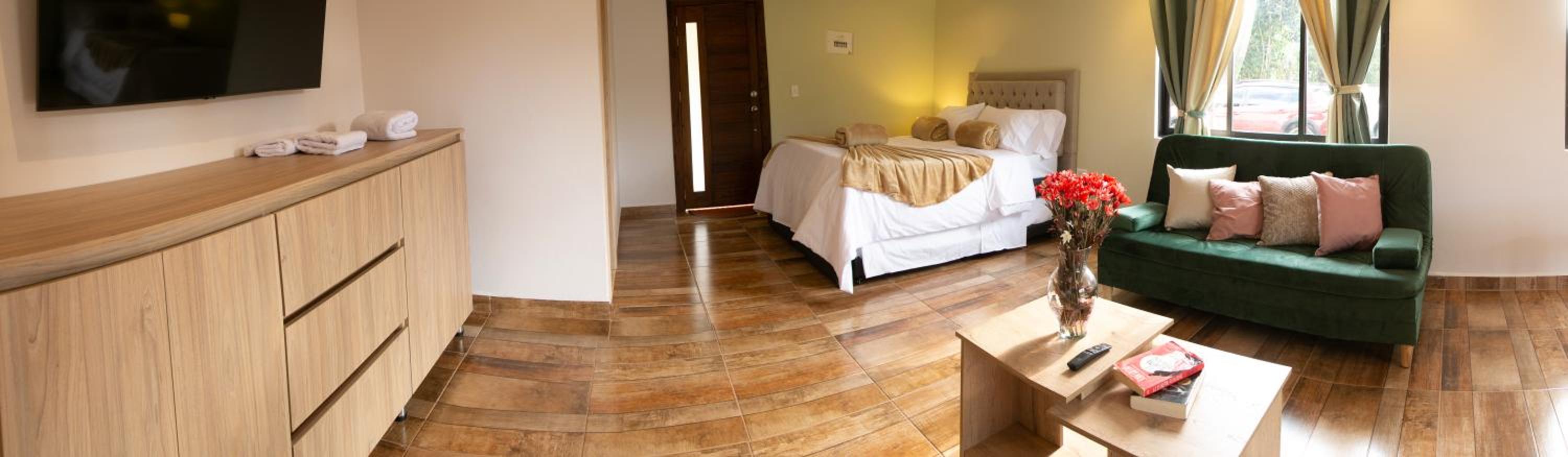 loft grupo y parejas AZUCENAS