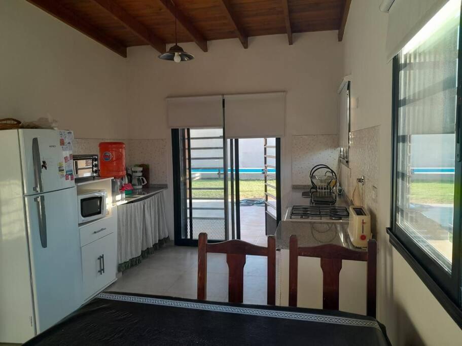 El Campito Casa con pileta en Monte