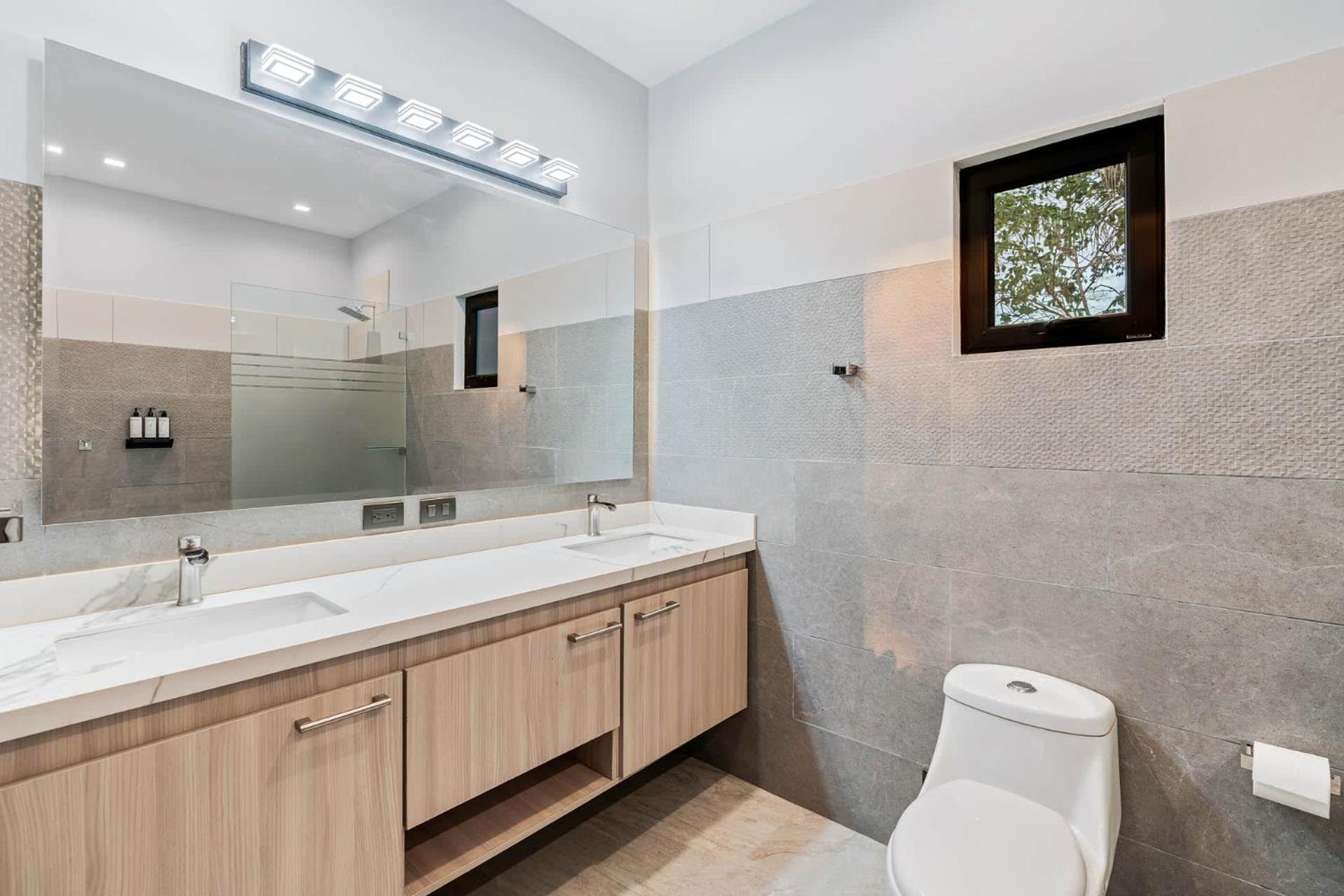 Brand-New 6BD Giant with Private Pool by SPCR