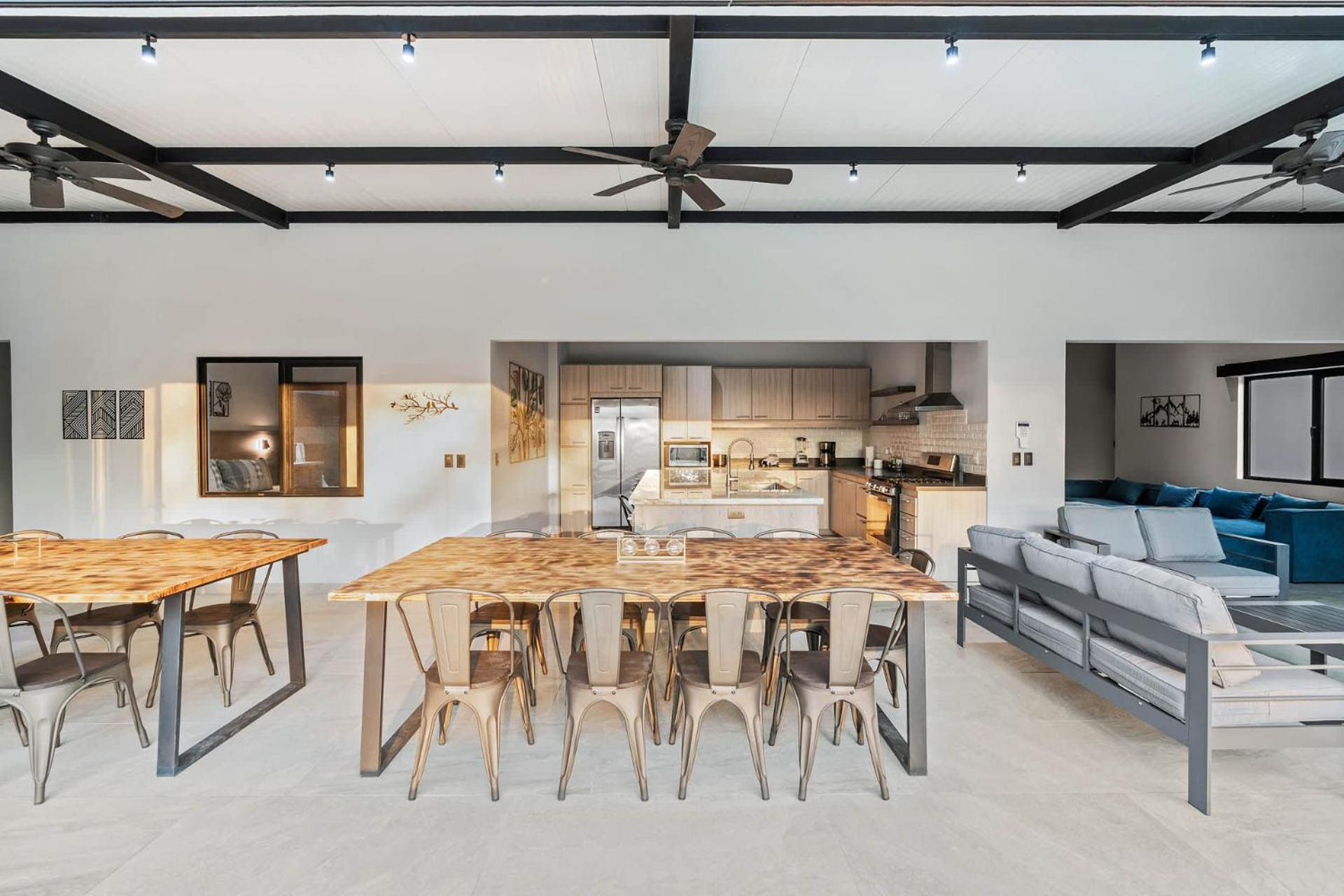 Brand-New 6BD Giant with Private Pool by SPCR