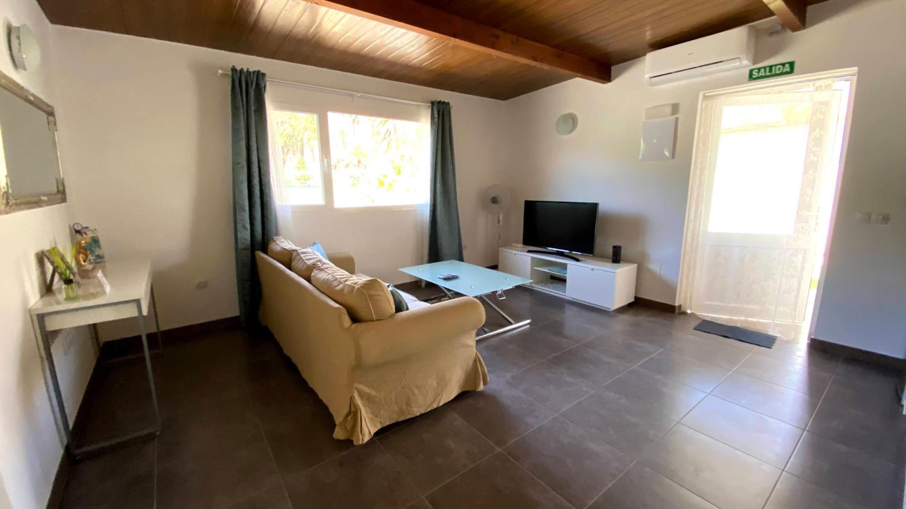 Spacious Country House in Arteara near Maspalomas
