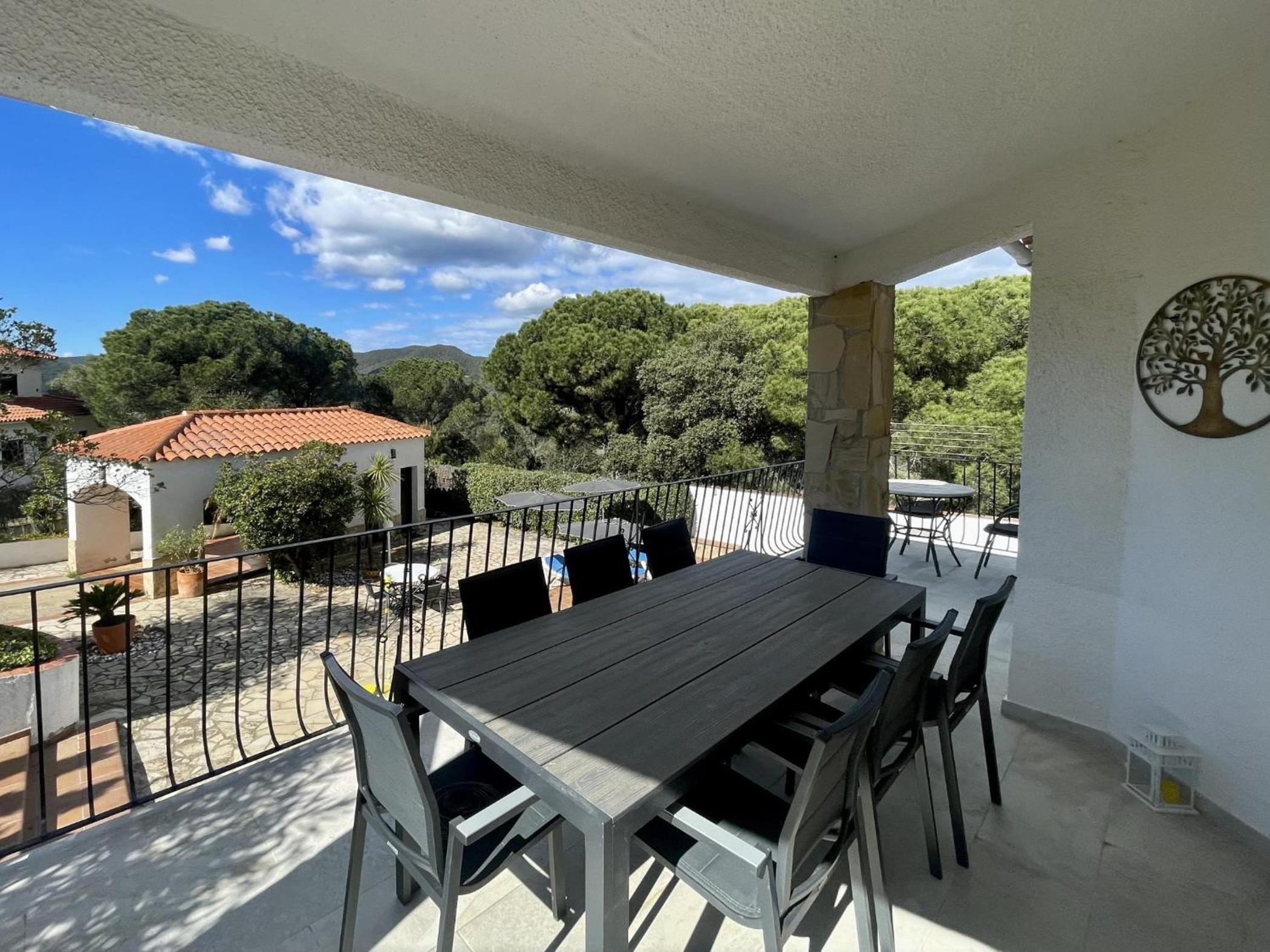 Villa Tramuntana by Costabravaway