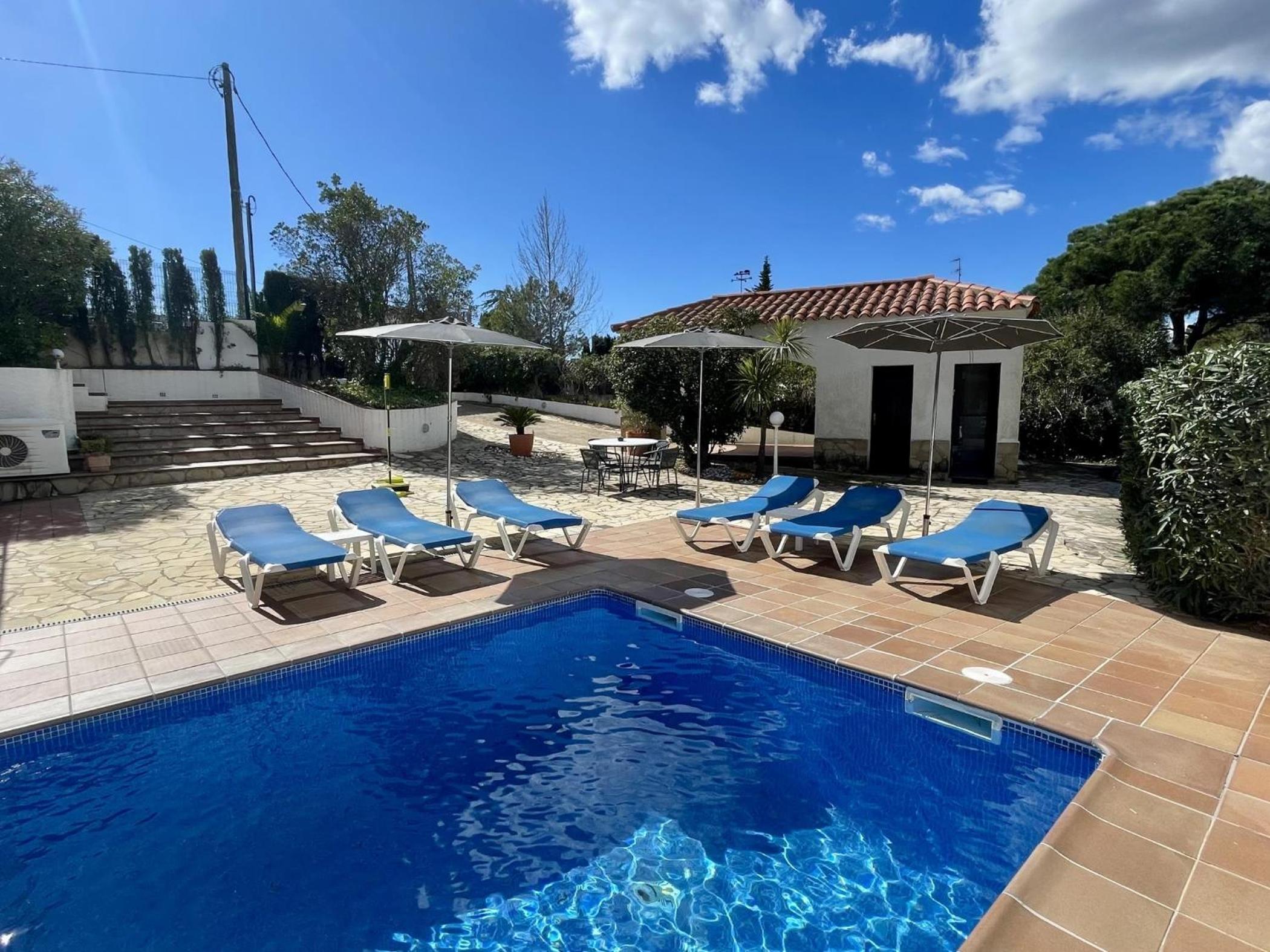 Villa Tramuntana by Costabravaway