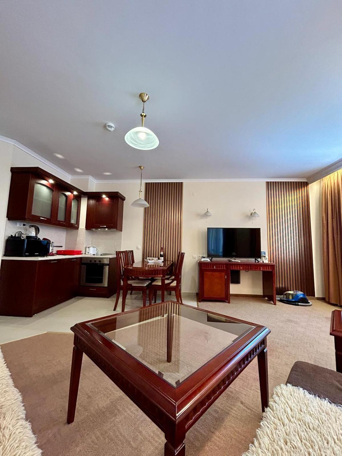 Bardarova Apartments Downtown Bansko view 5
