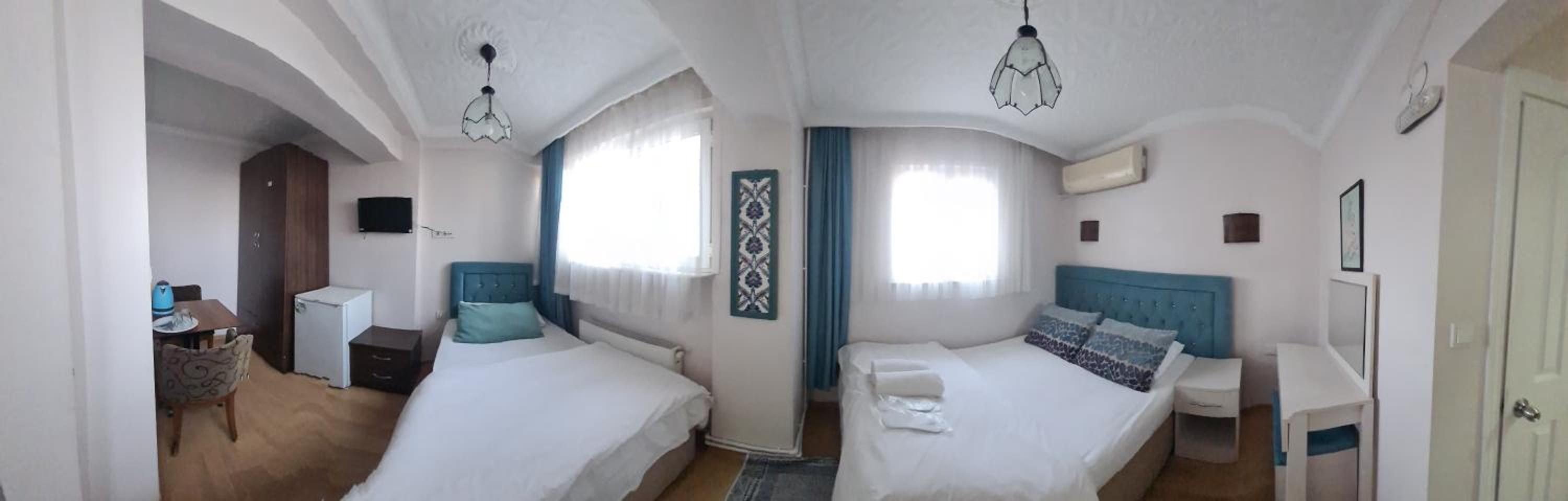 BACHOS view ayasofya hotel