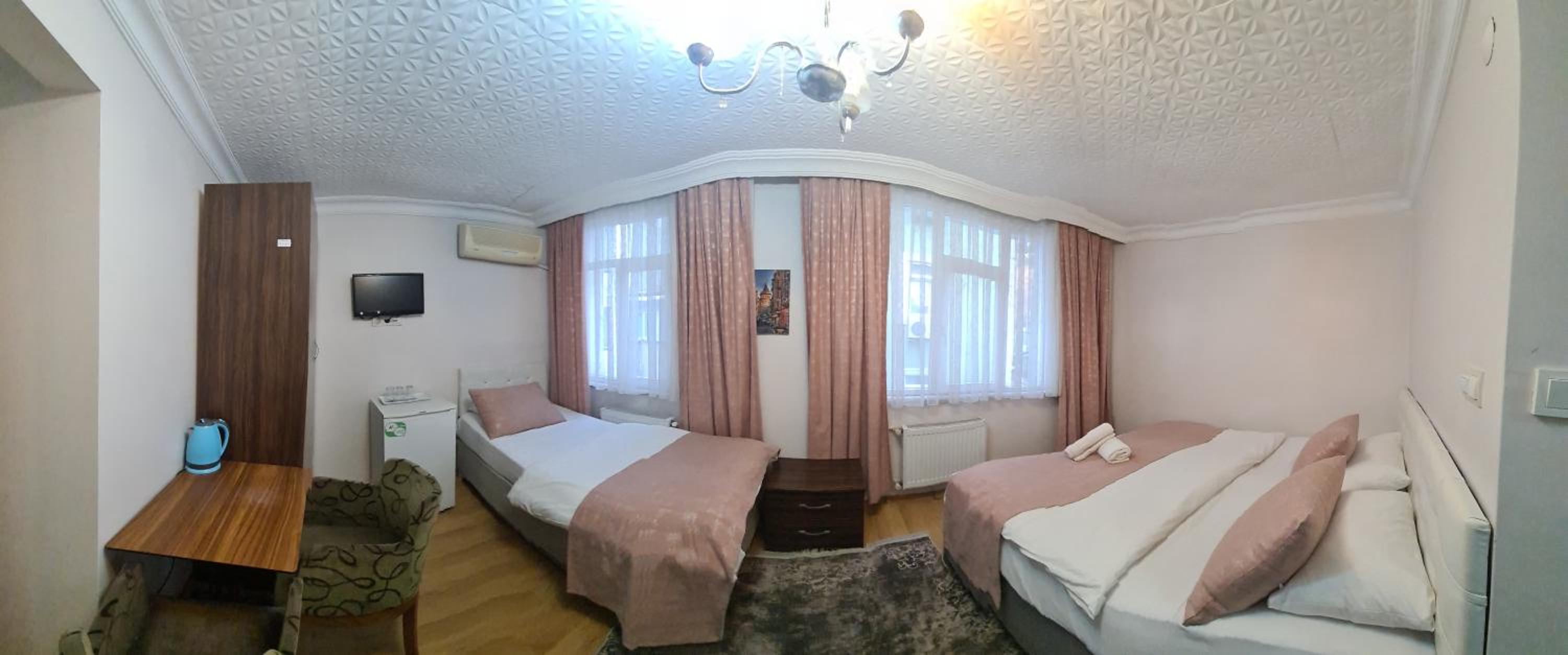 BACHOS view ayasofya hotel