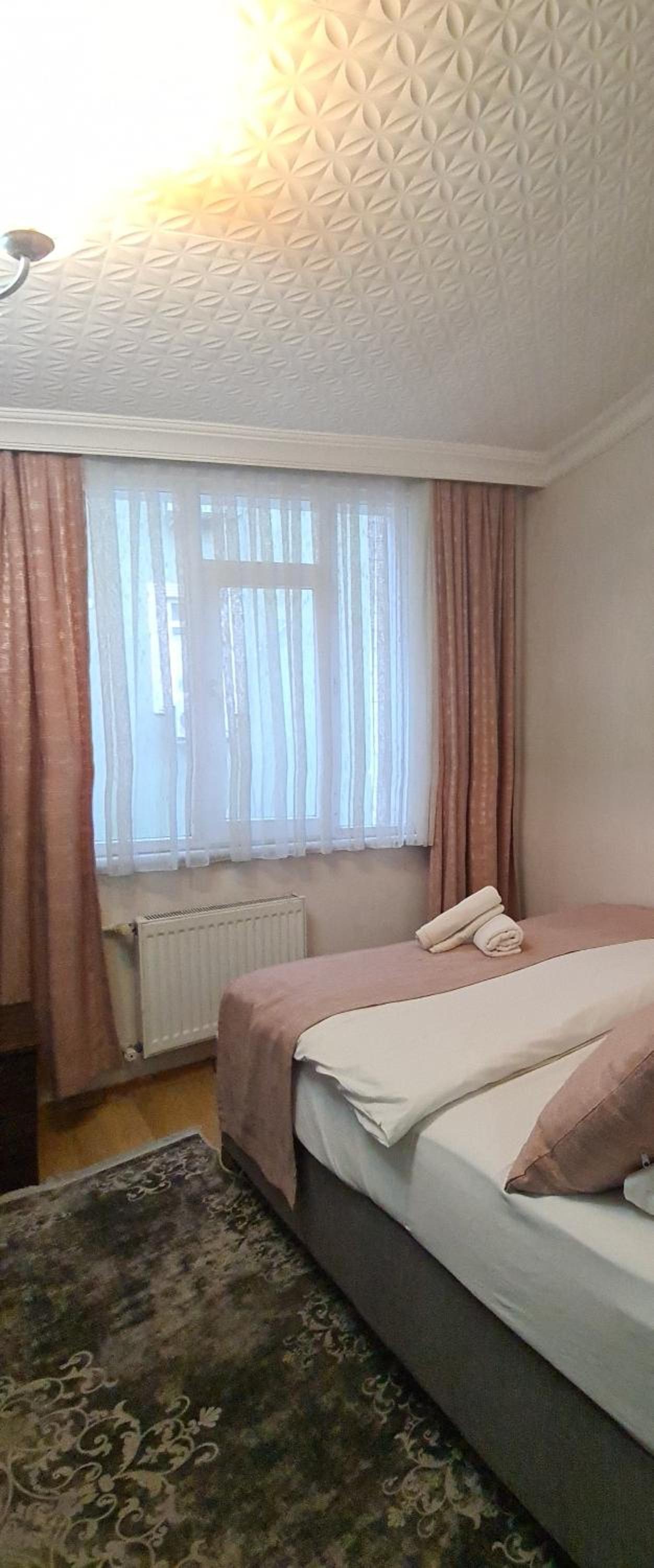 BACHOS view ayasofya hotel