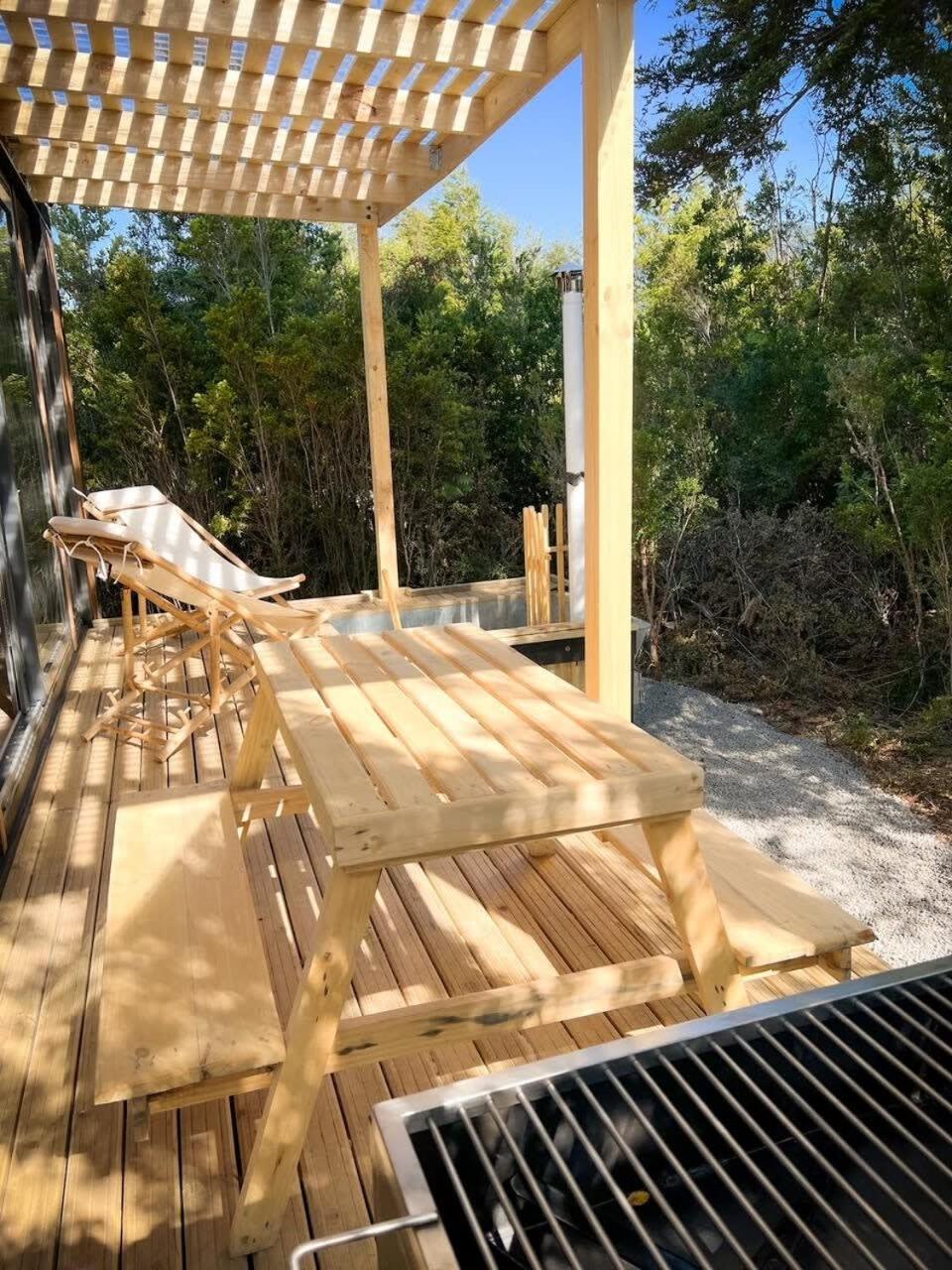 OUTSCAPE l Cabaña en Lago Chapo con Hot Tub
