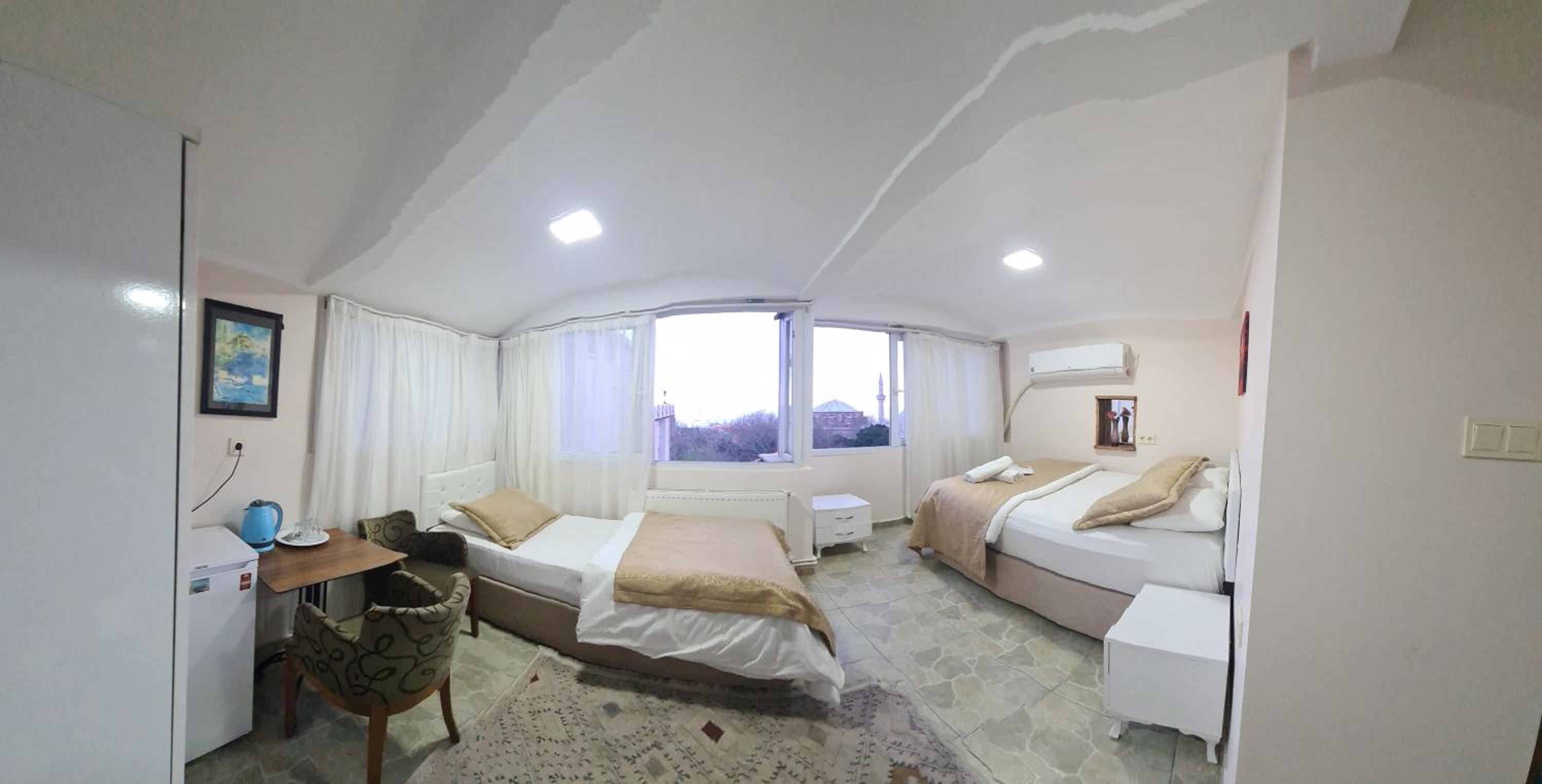 BACHOS view ayasofya hotel