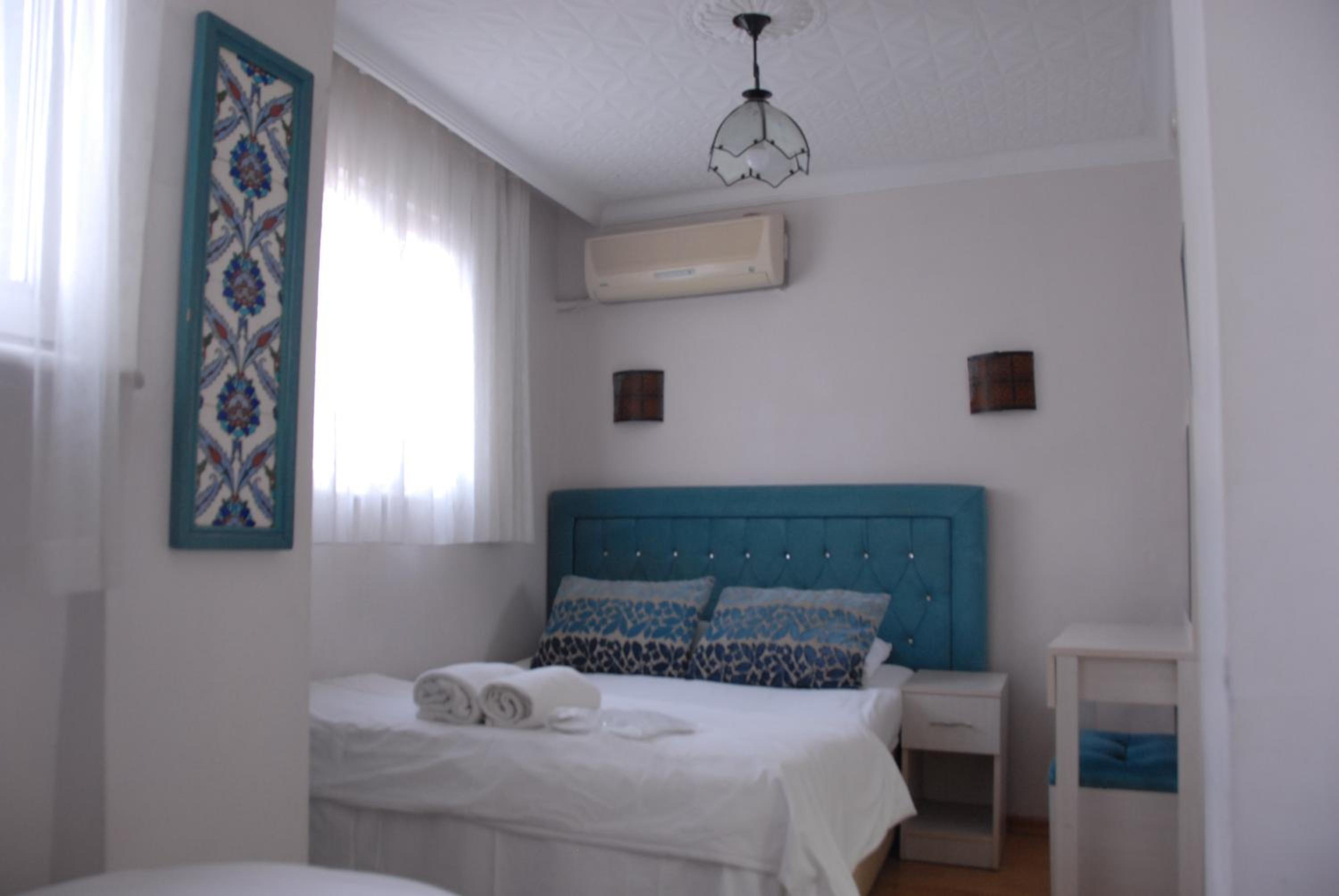 BACHOS view ayasofya hotel