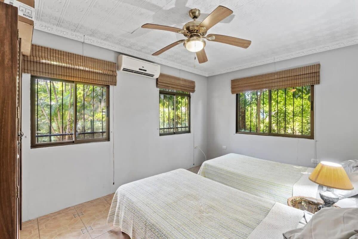 2-Bedroom House with Pool