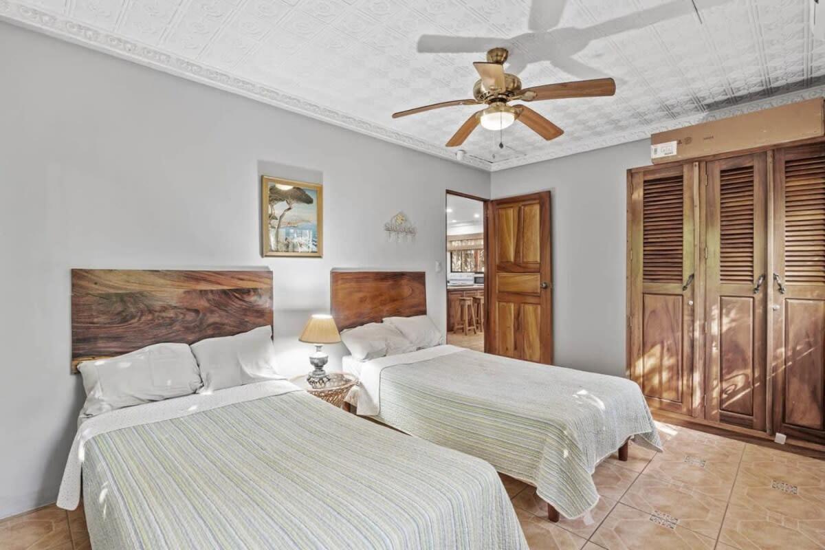 2-Bedroom House with Pool