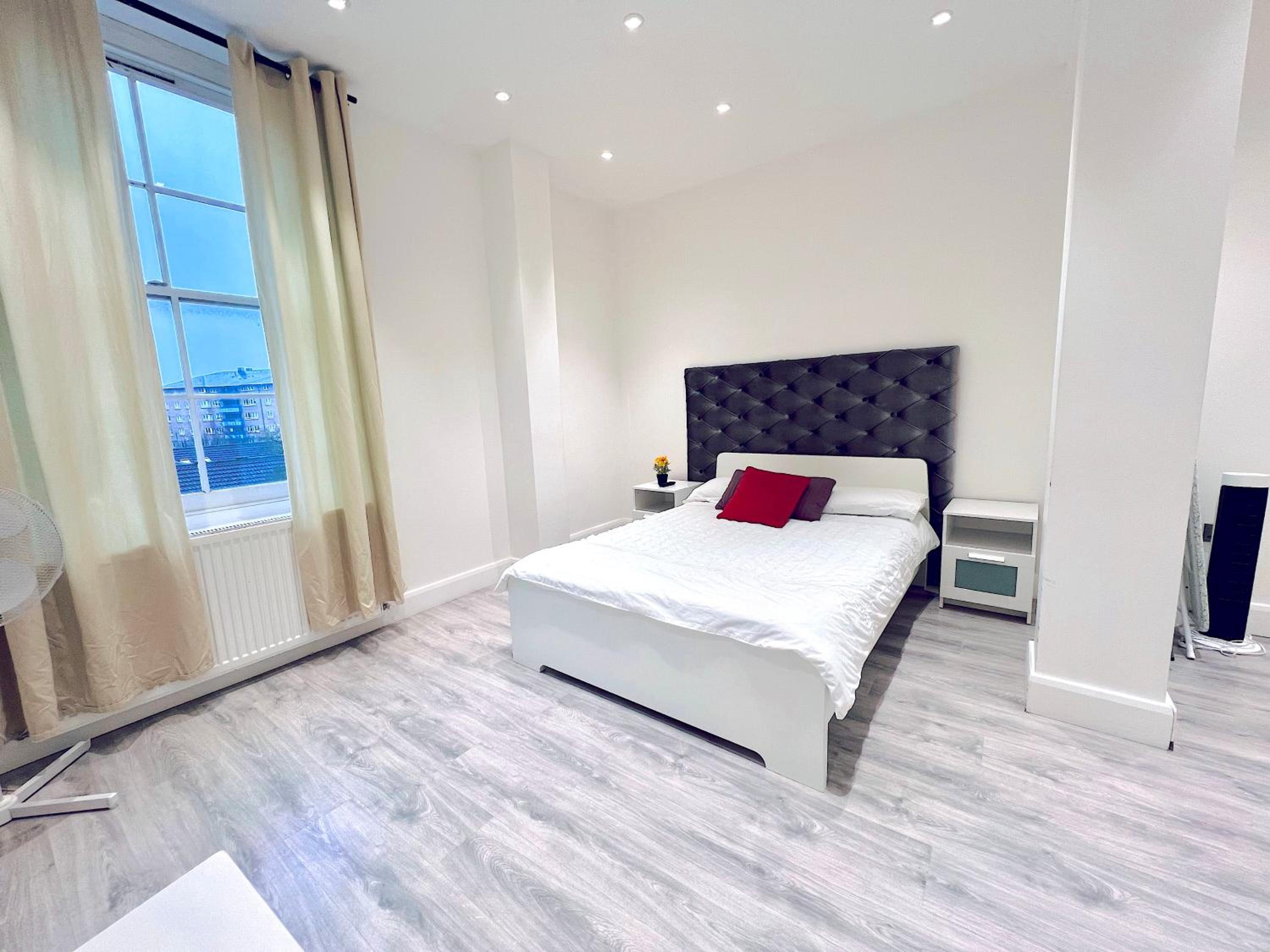 Harrow Apartments