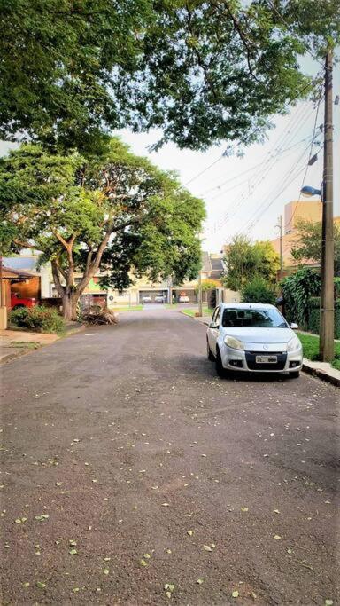 Bem-estar e boa localização (Apto Paraíso)