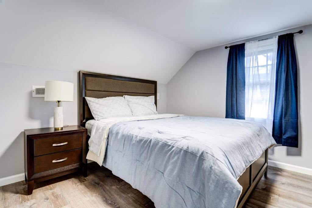 New Haven Vacations - Hidden Gem on Dyer Street - Property Image 24