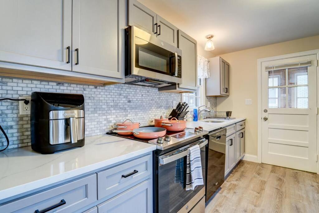 New Haven Vacations - Hidden Gem on Dyer Street - Property Image 19