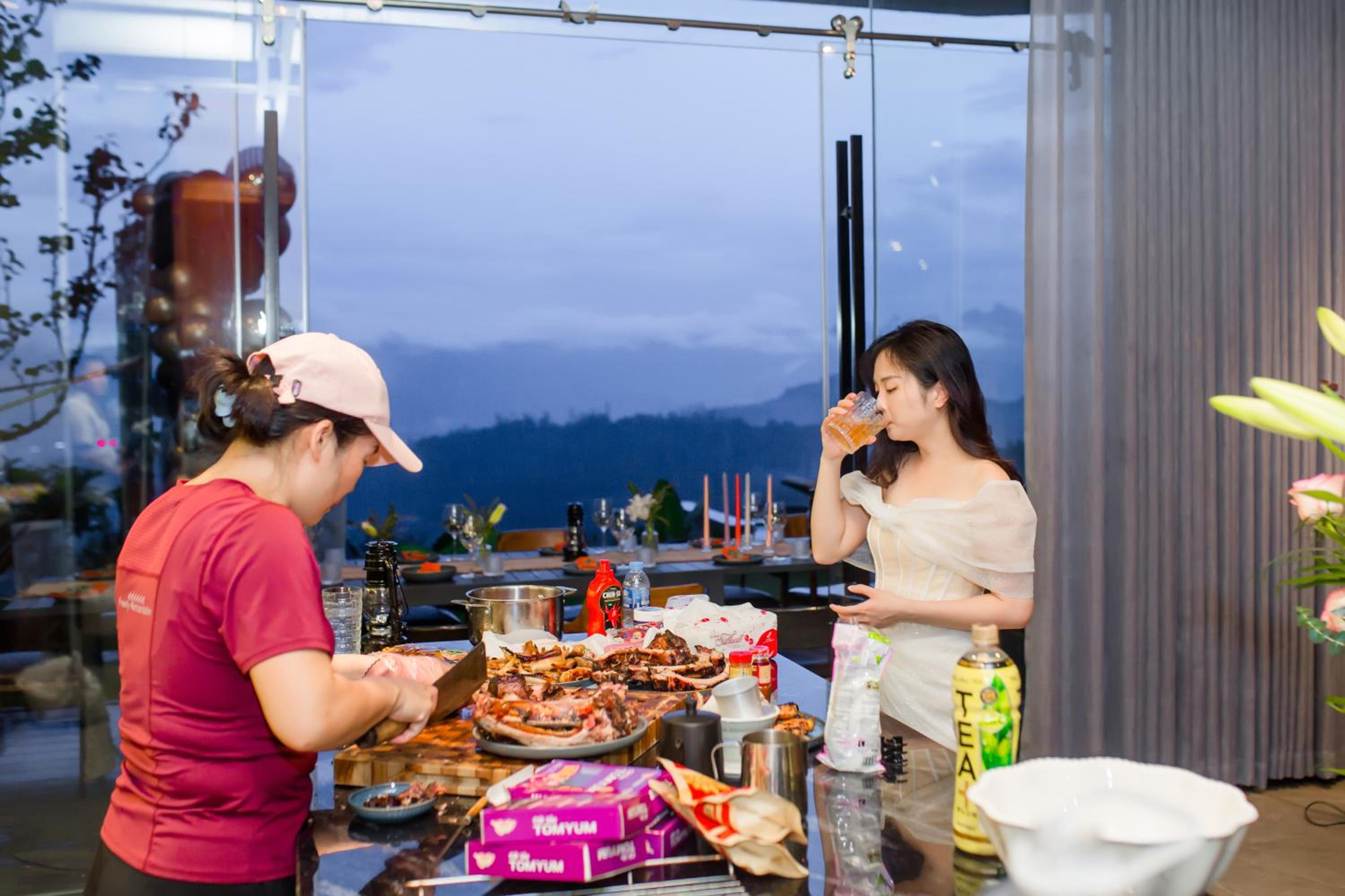 dining