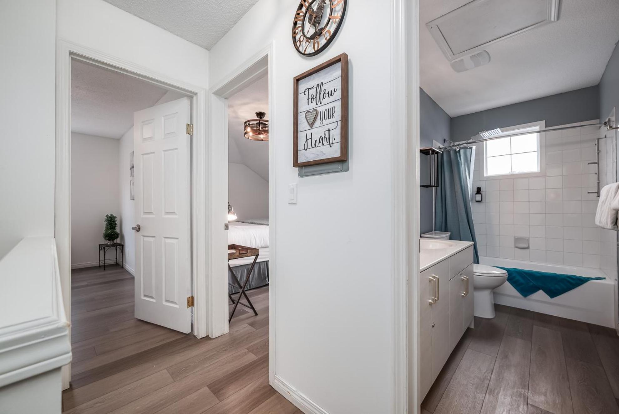 Luxurious Retreat/Hot Tub/Mountain View/4 Beds