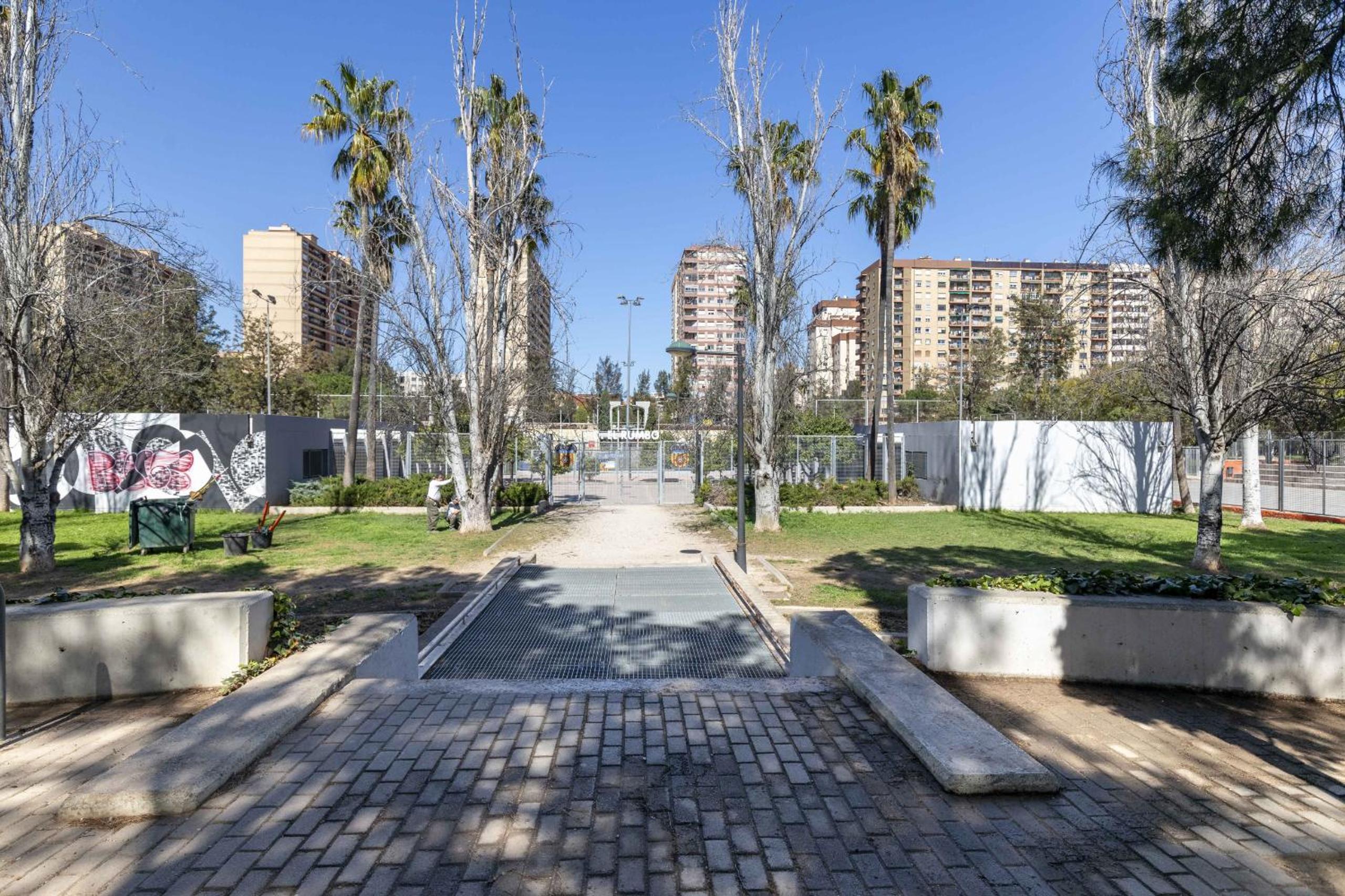 ApartUP Turia River Park