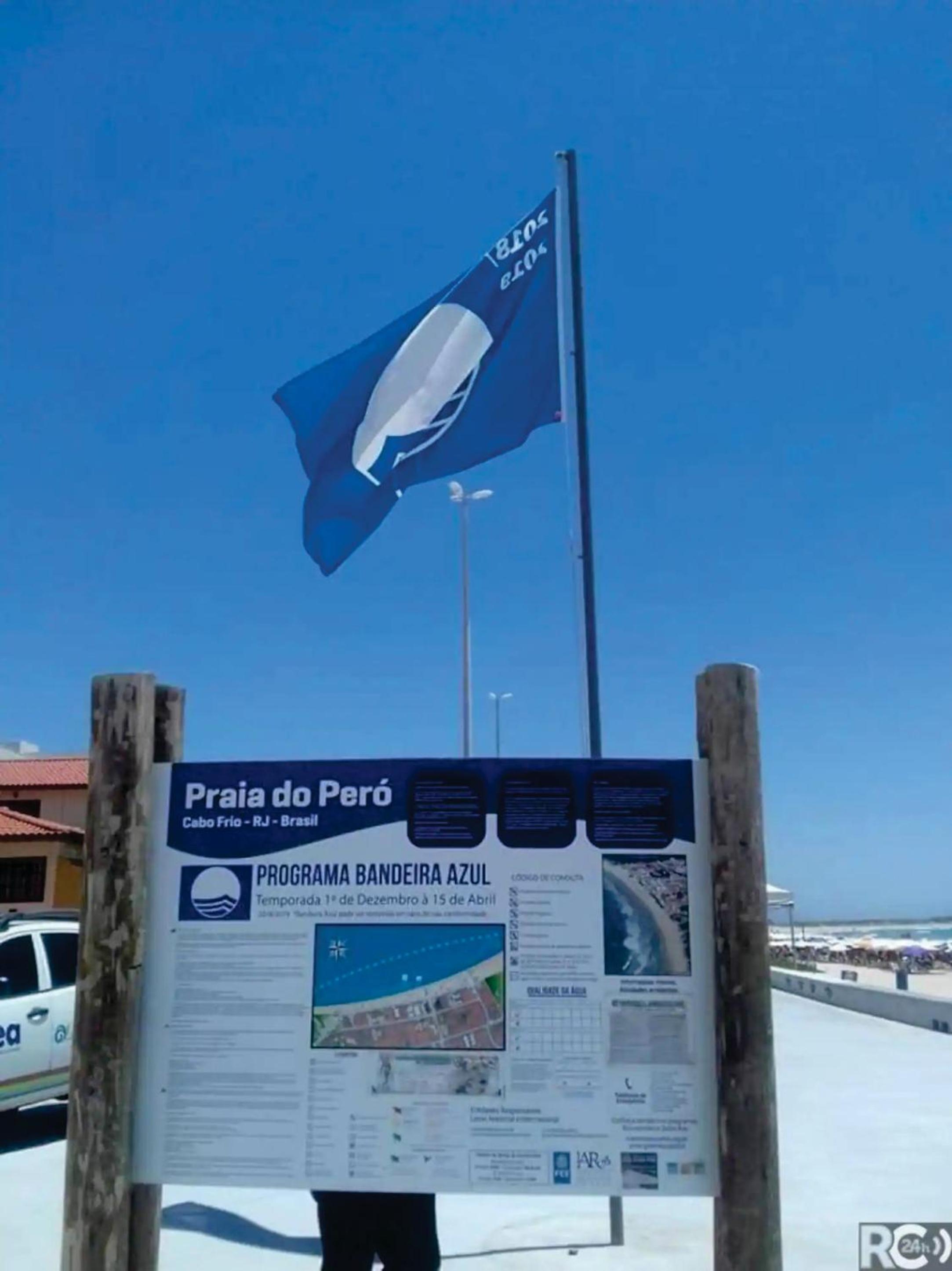 De frente a Praia do Peró, Da janela Maravilhe-se com a Vista! Apto tipo flat, Pé na Areia, Piscina, Wi Fi