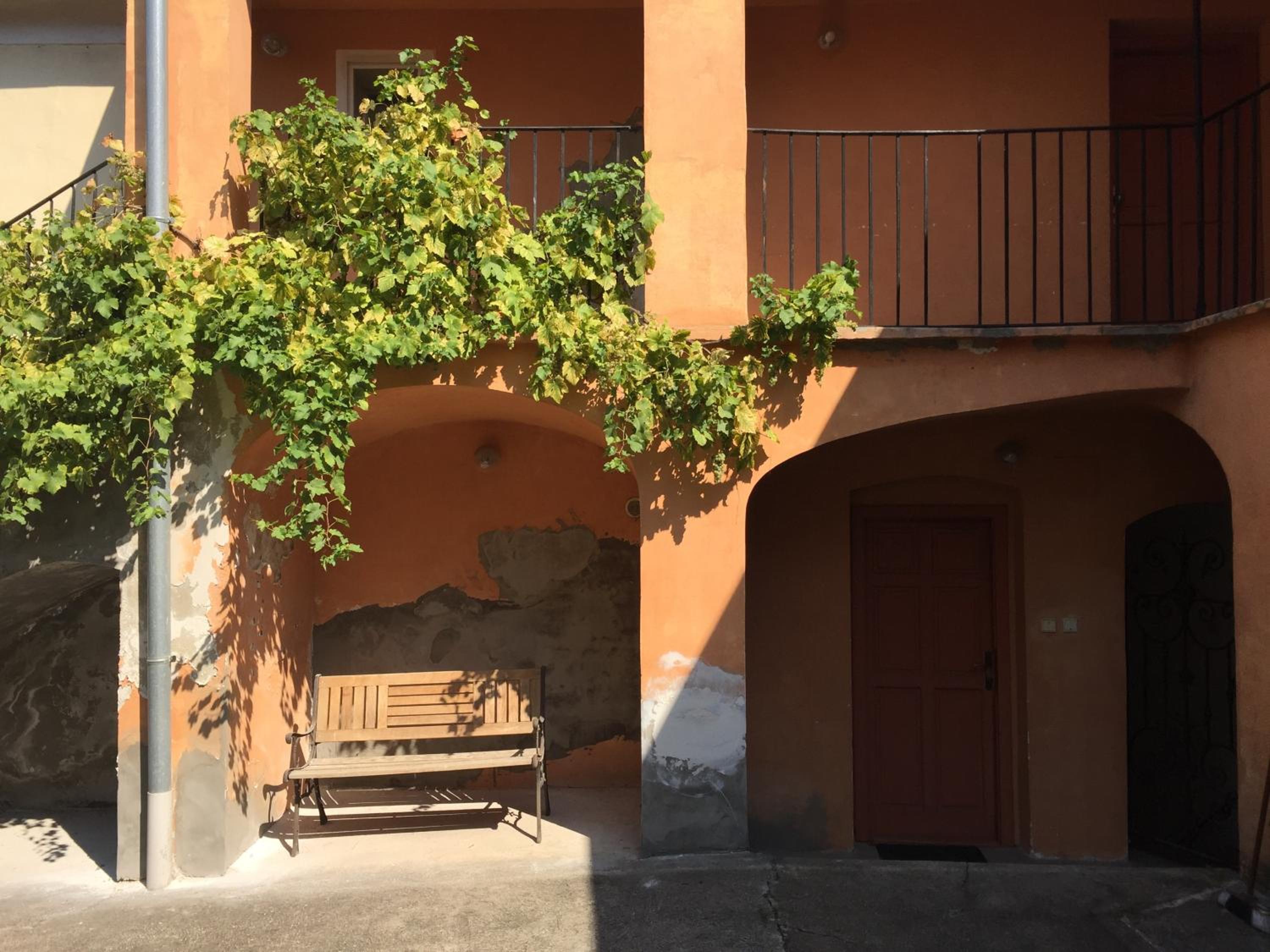 Apartments at the Golden Plough