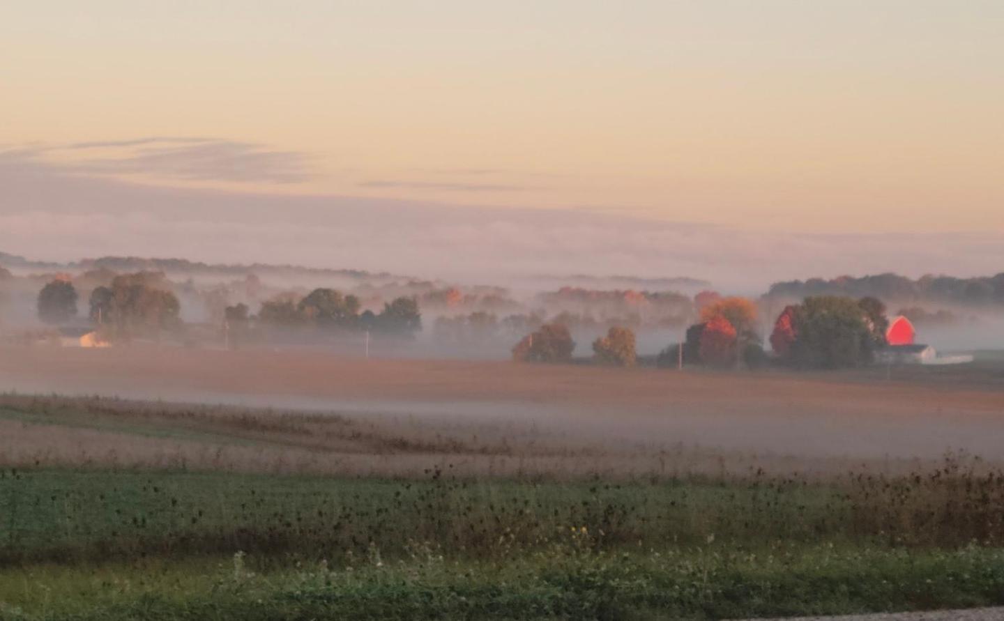 Large Farmhouse near RA, Kohler and Golf. Exclusive amenities and room for all! view 4