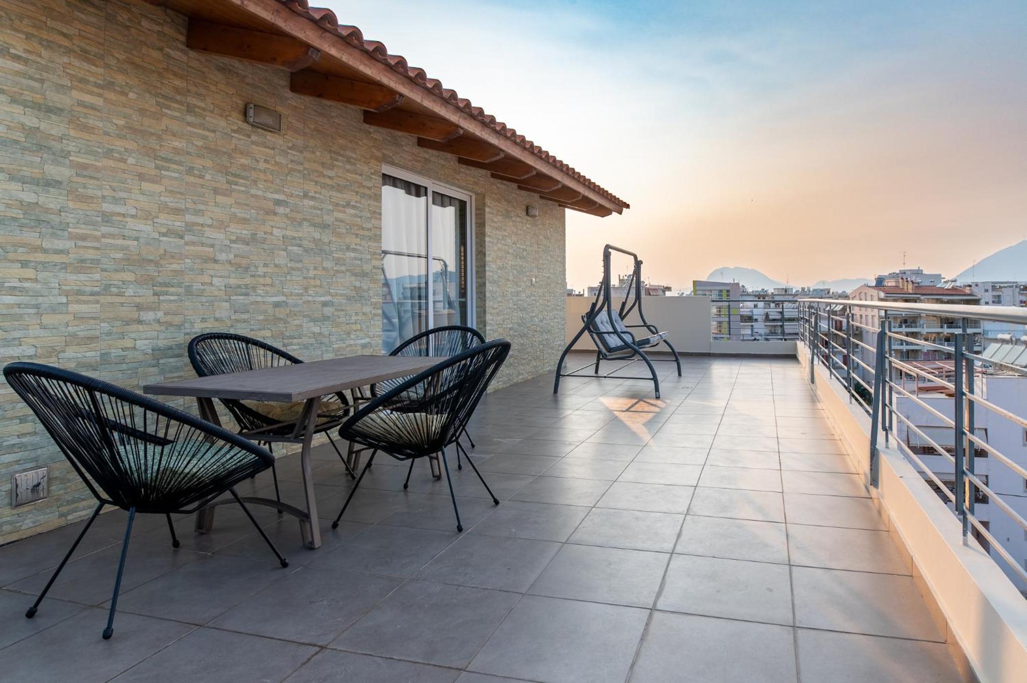 Elli's apartment view 4