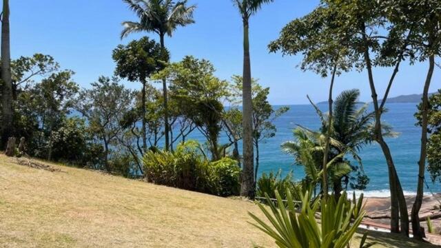 BH58: Refúgio Romântico com Vista pro Mar