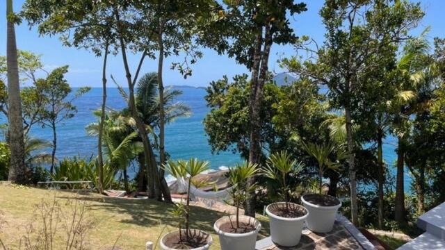 BH58: Refúgio Romântico com Vista pro Mar