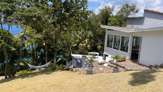 BH58: Refúgio Romântico com Vista pro Mar