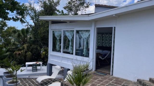 BH58: Refúgio Romântico com Vista pro Mar