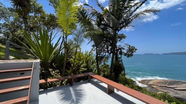 BH58: Refúgio Romântico com Vista pro Mar