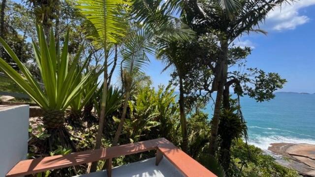 BH58: Refúgio Romântico com Vista pro Mar