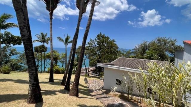 BH58: Refúgio Romântico com Vista pro Mar