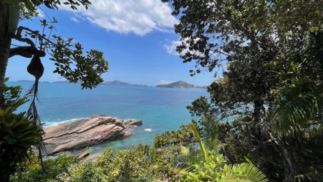 BH58: Refúgio Romântico com Vista pro Mar