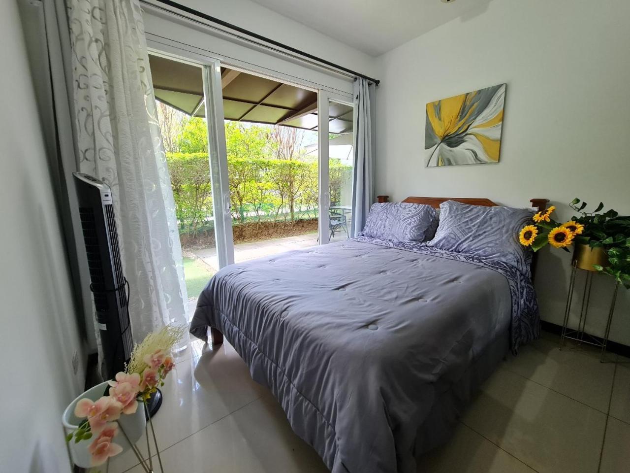 Natural Aparment Santa Ana,Condominio San Nicolas de Bari Etapa l